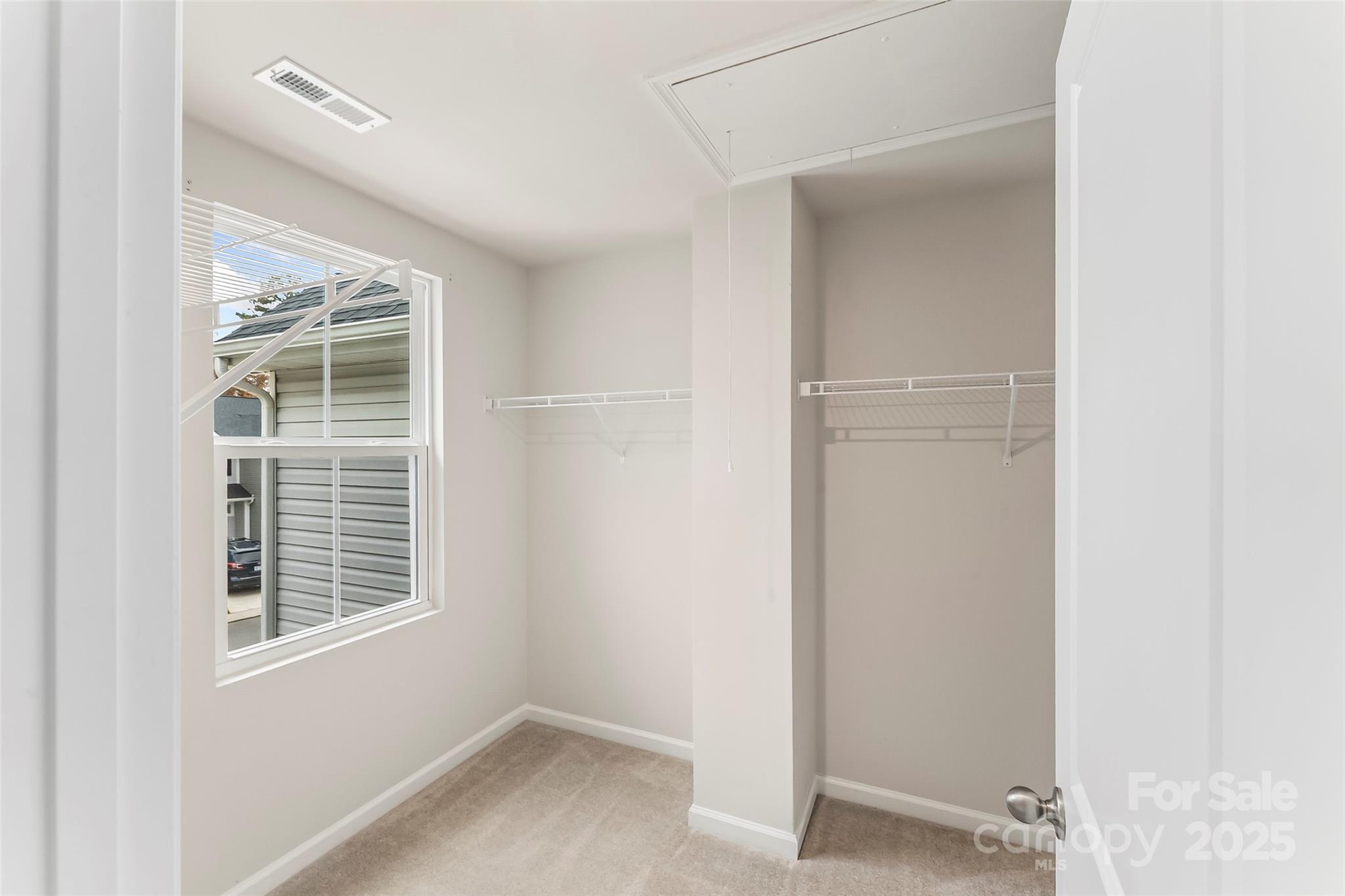 1530 39th Avenue Loop NE