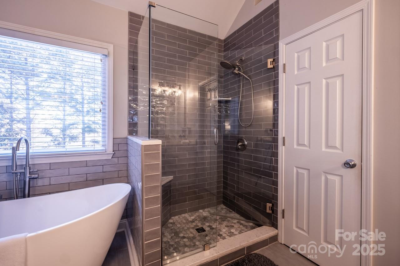 133 N Audubon Avenue