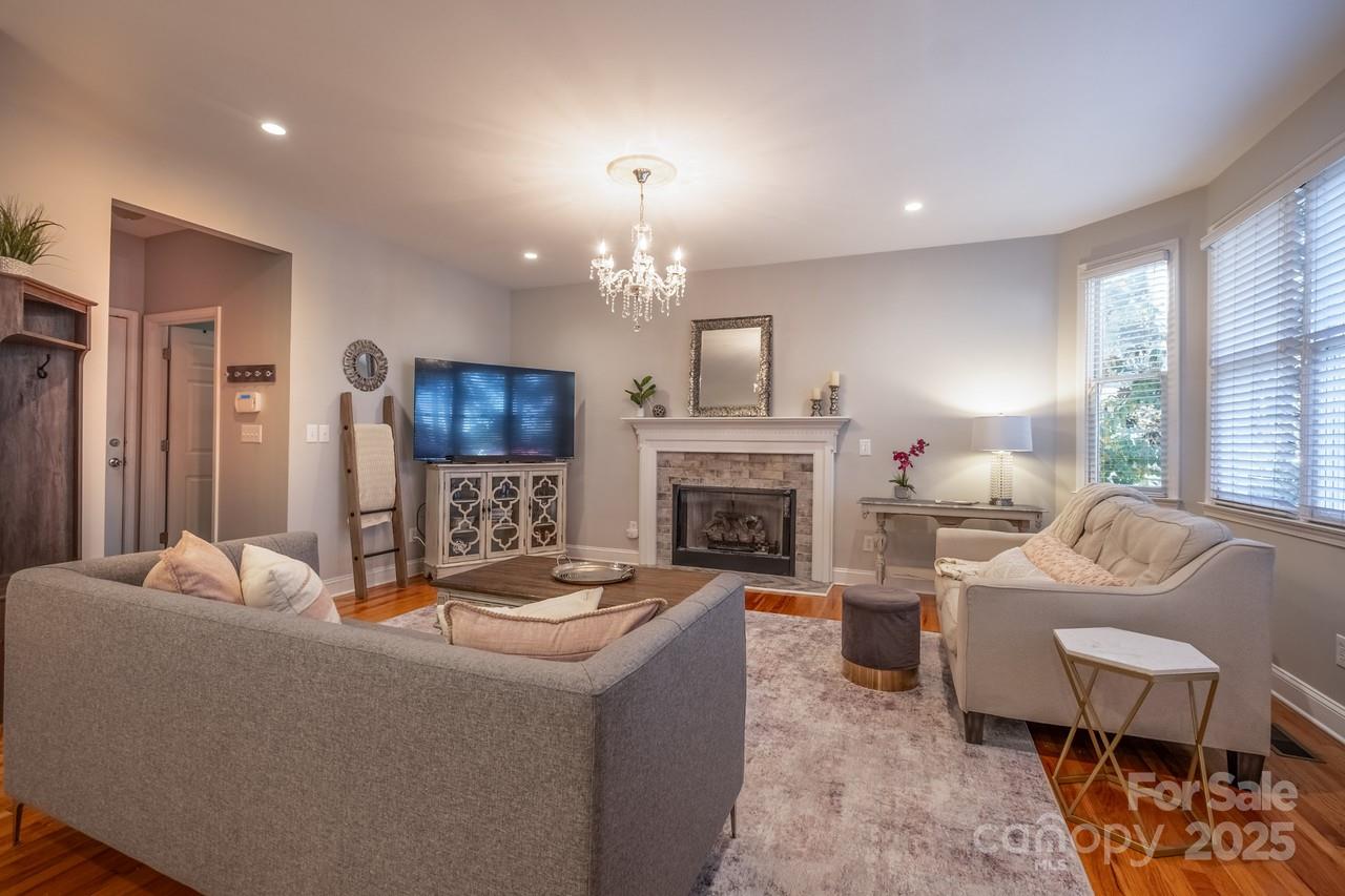 133 N Audubon Avenue