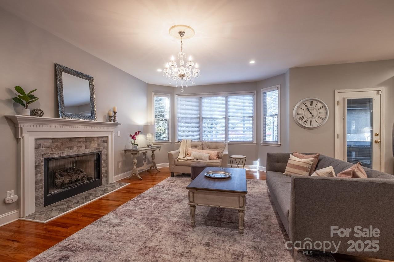 133 N Audubon Avenue