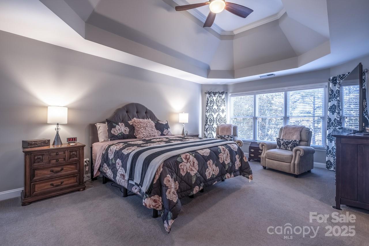 133 N Audubon Avenue