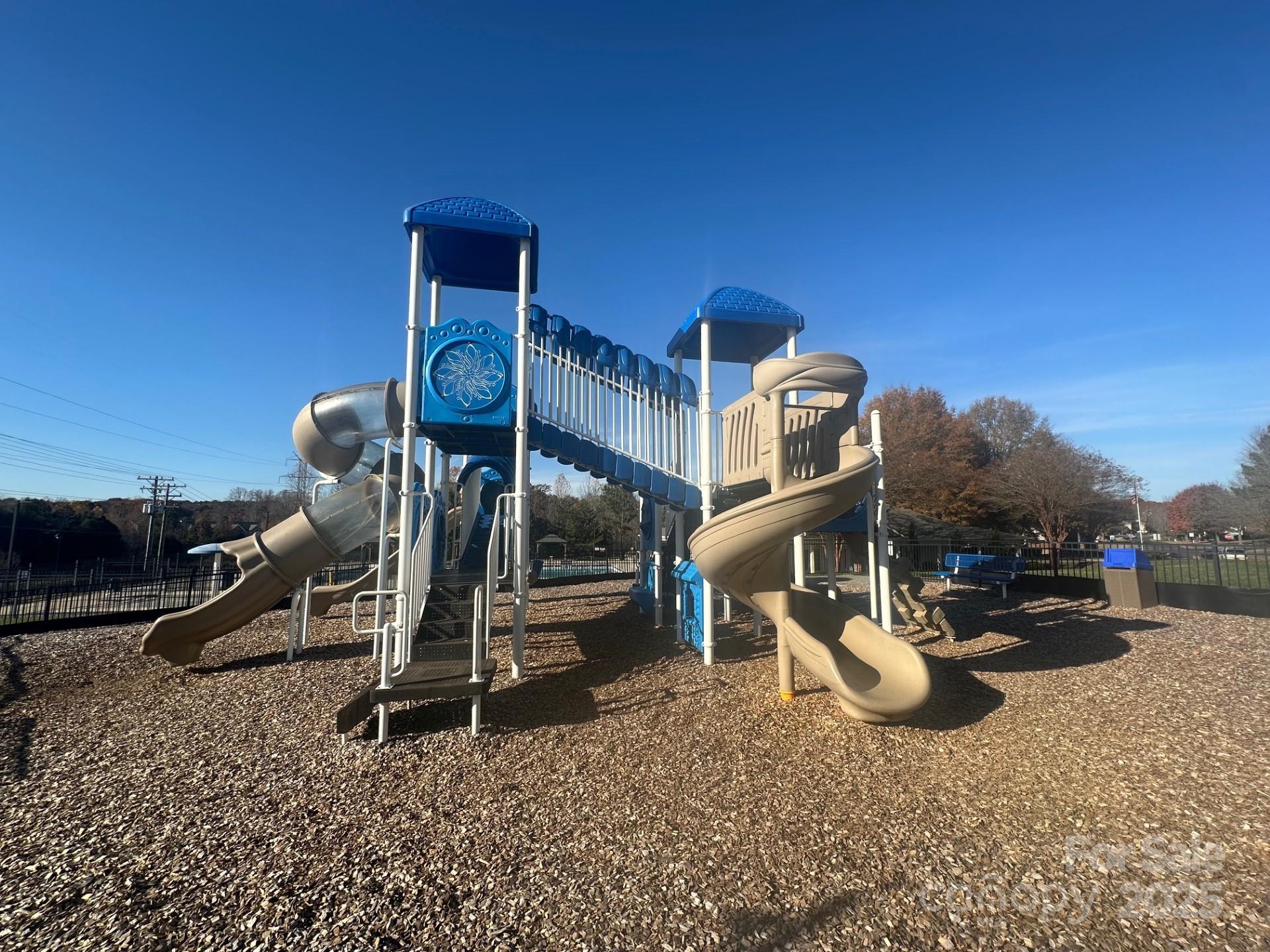 133 N Audubon Avenue