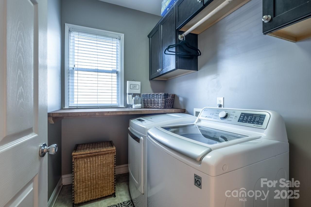 133 N Audubon Avenue