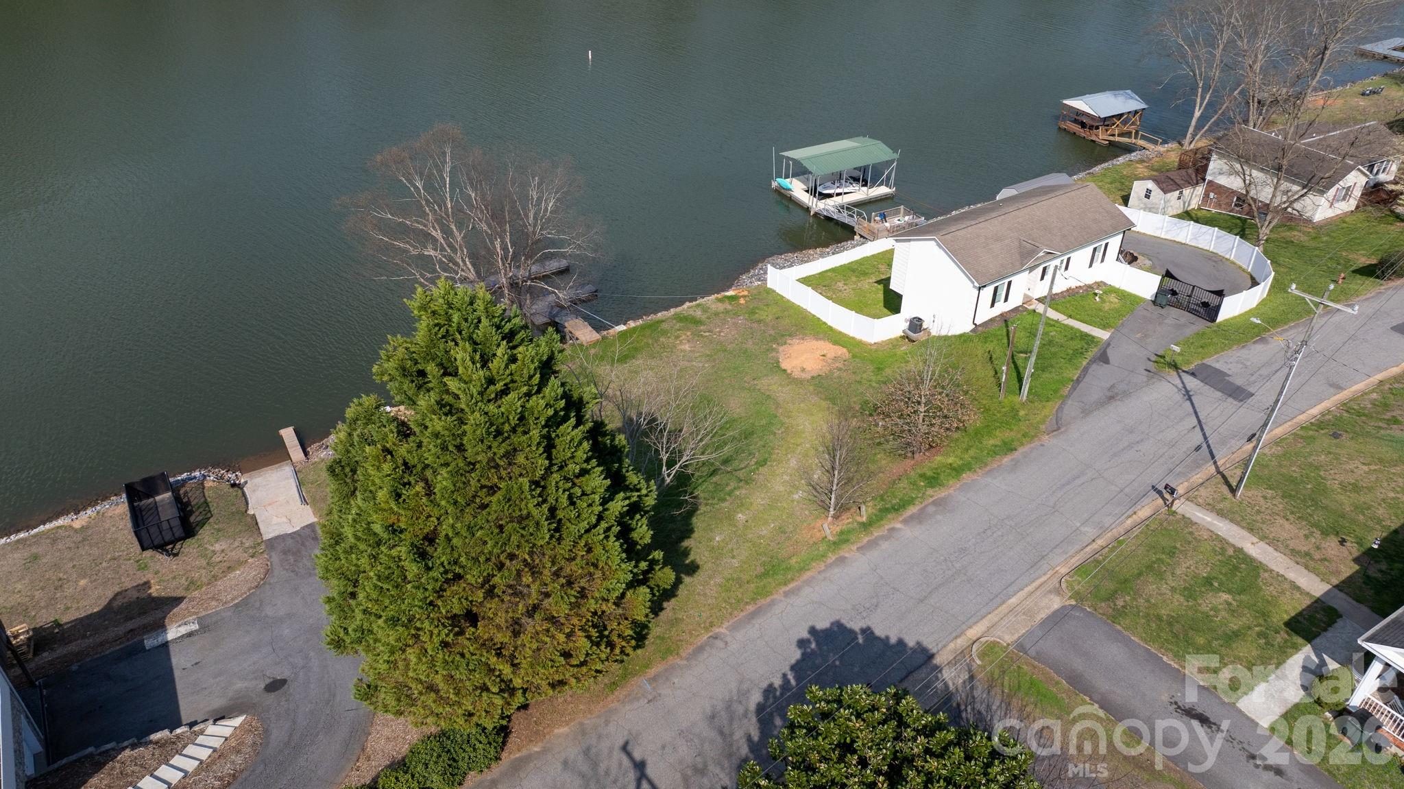 207 Catawba Avenue