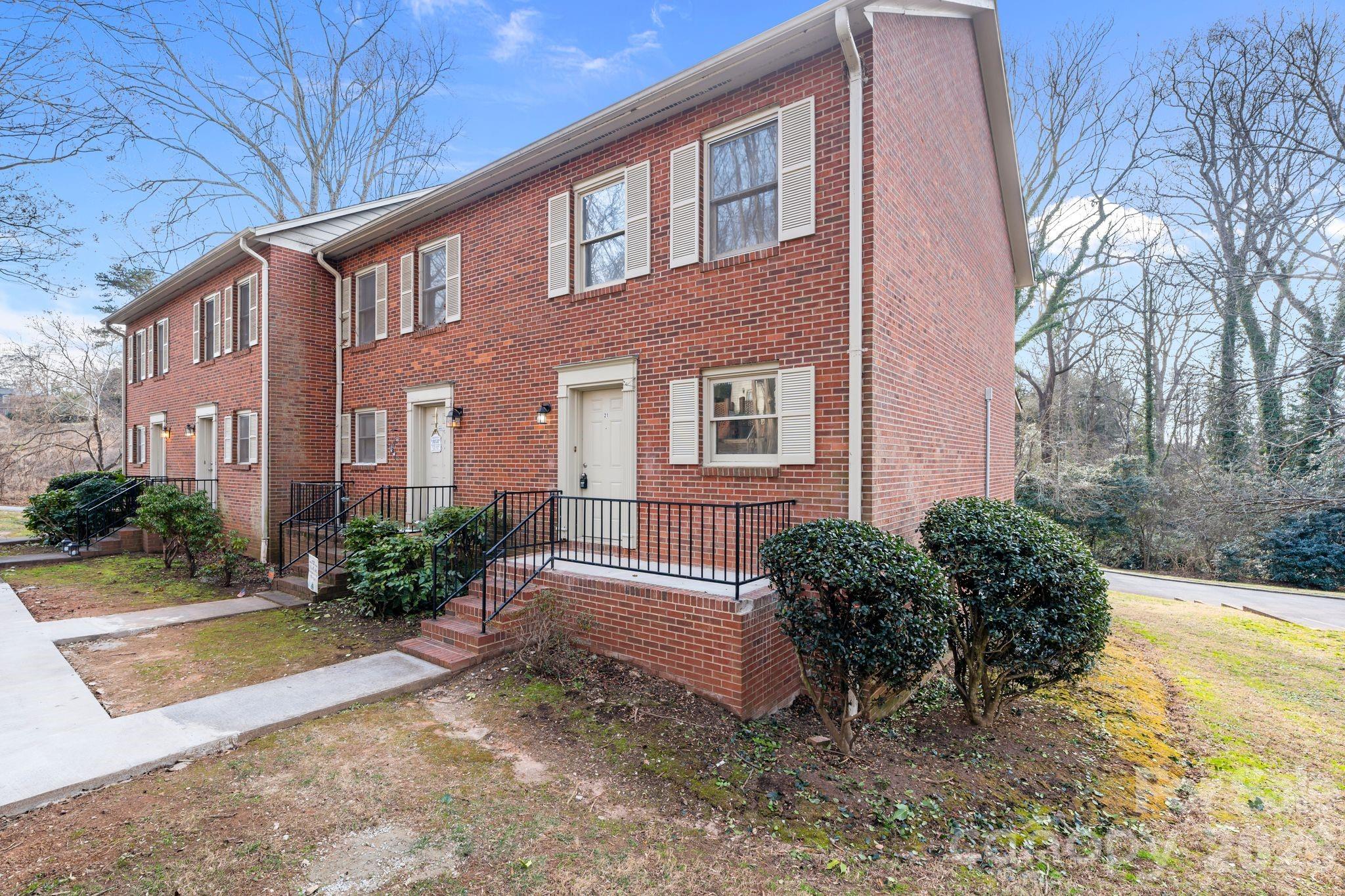 239 13th Avenue Place NW Unit: 21