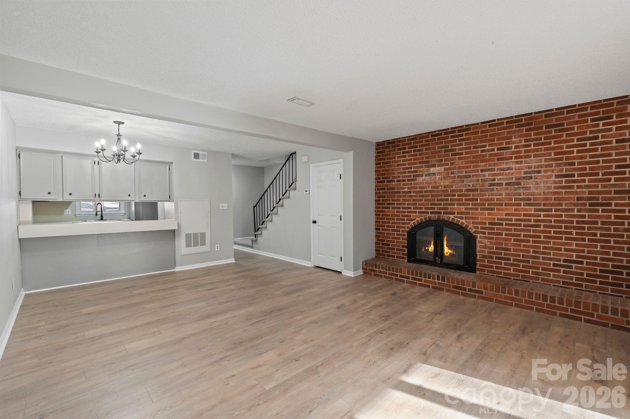 239 13th Avenue Place NW Unit: 21