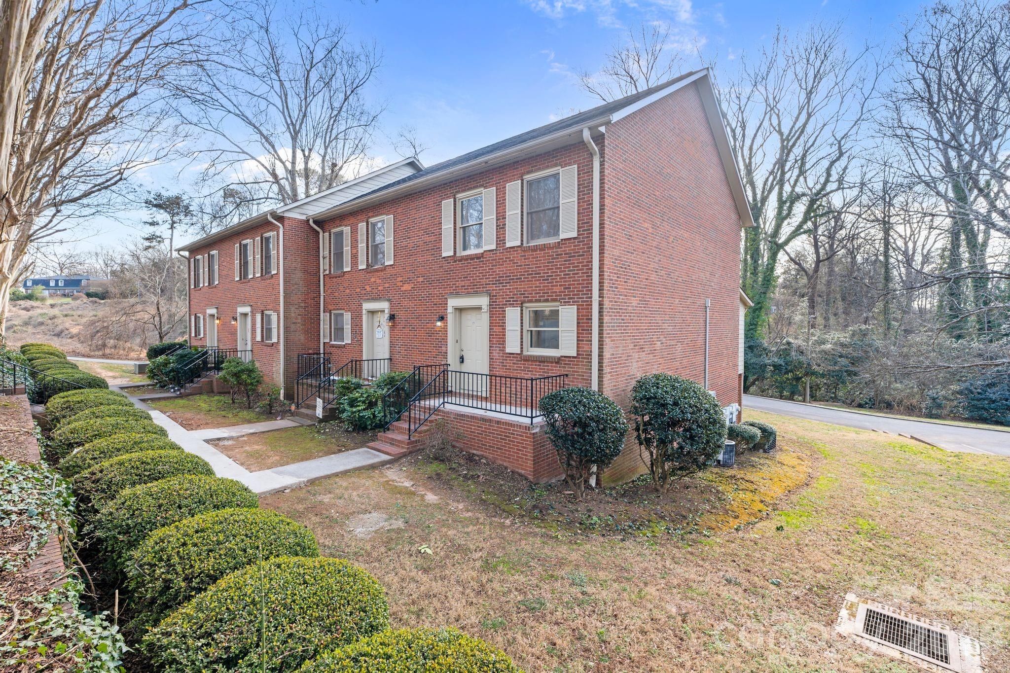 239 13th Avenue Place NW Unit: 21