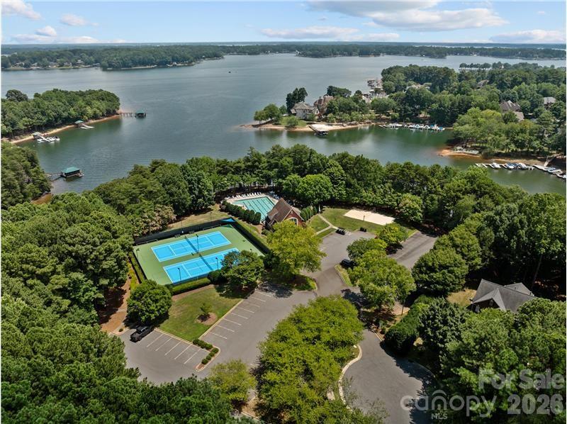 4526 Island Waters Drive