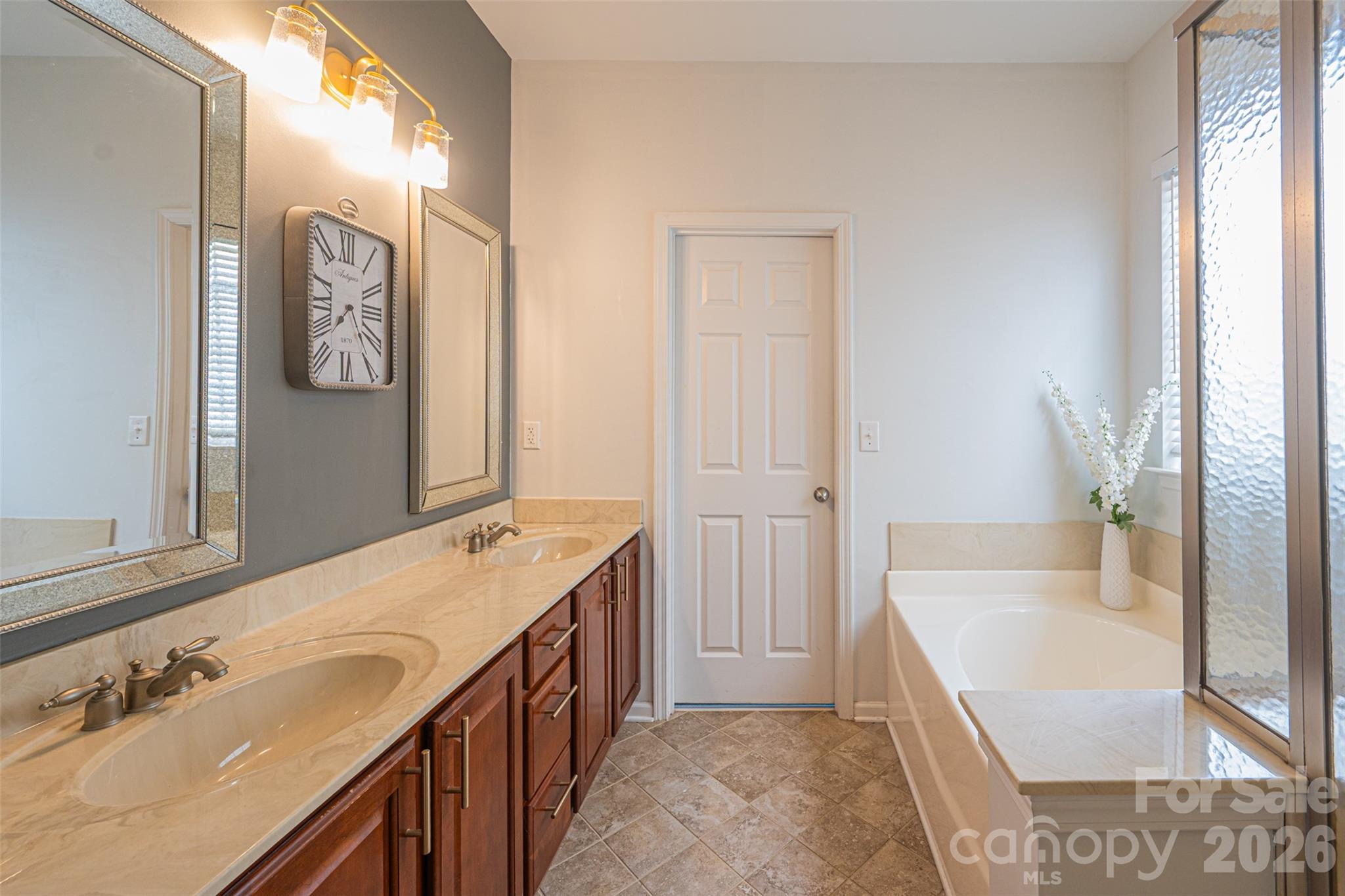 6016 Kirkwynd Commons Drive