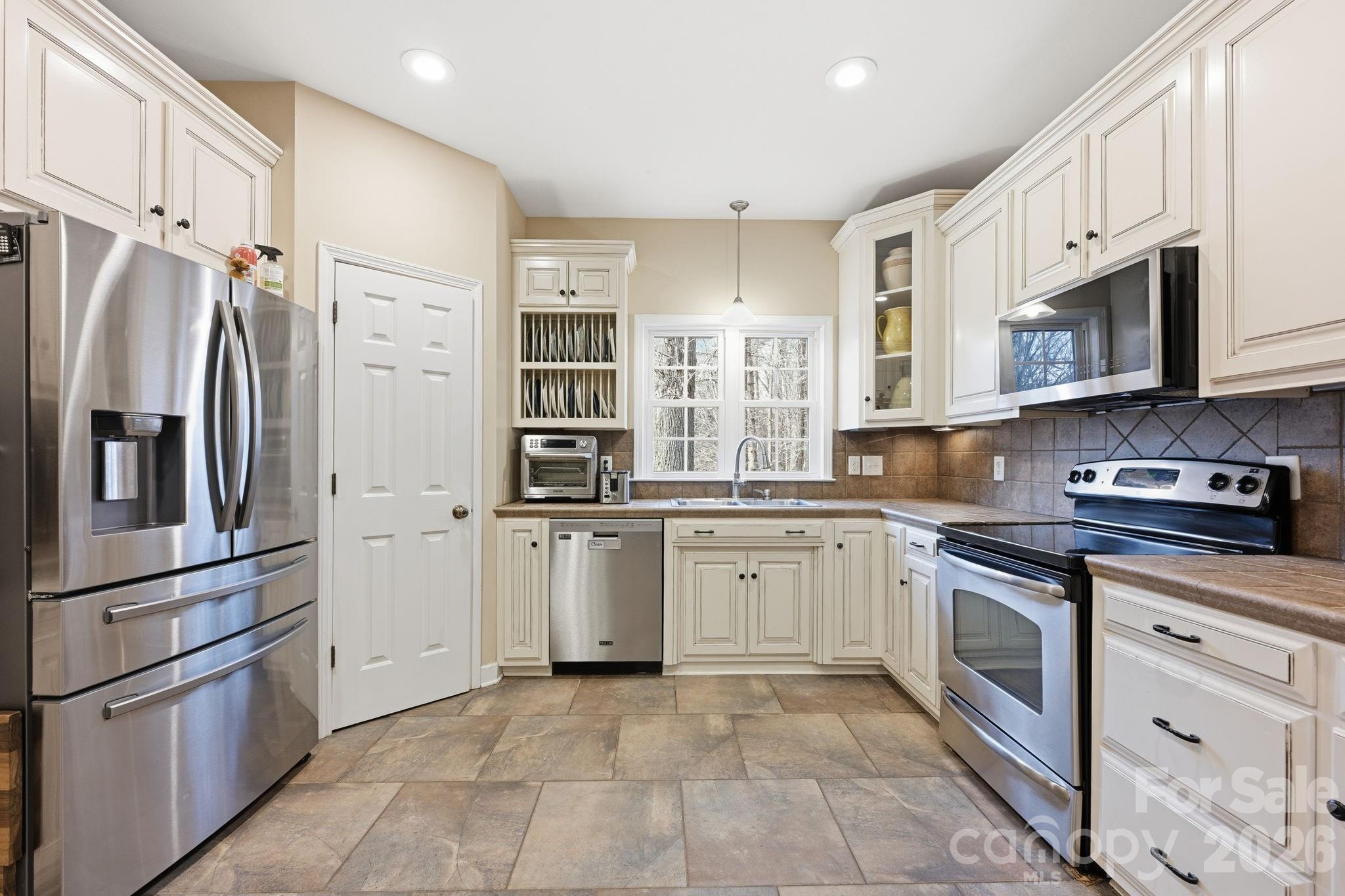 3366 Saint James Church Road