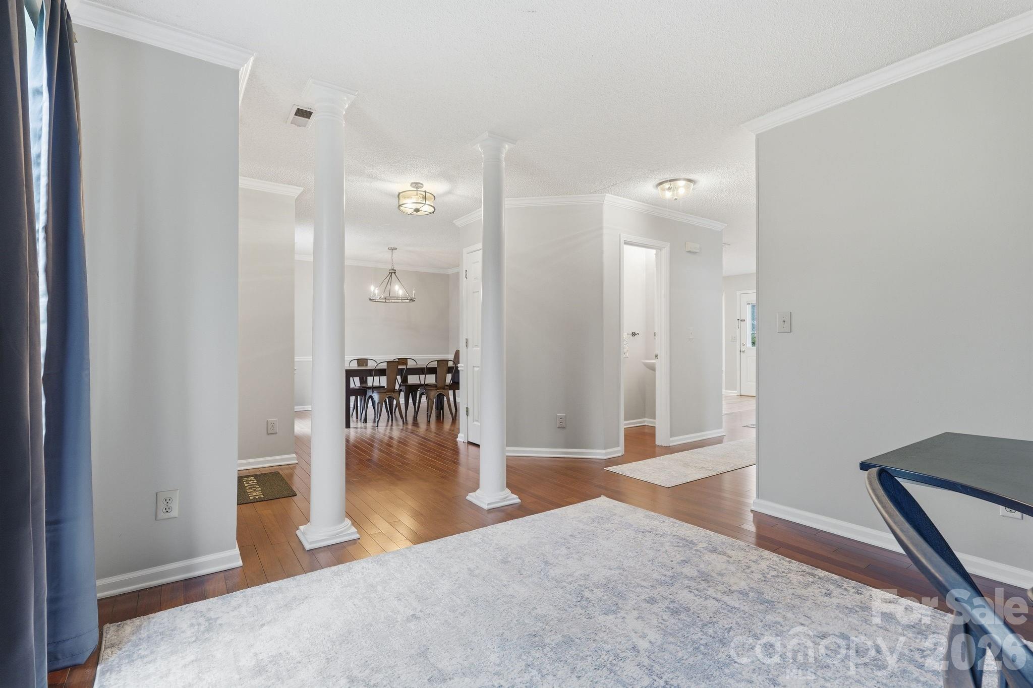 272 Rose Street