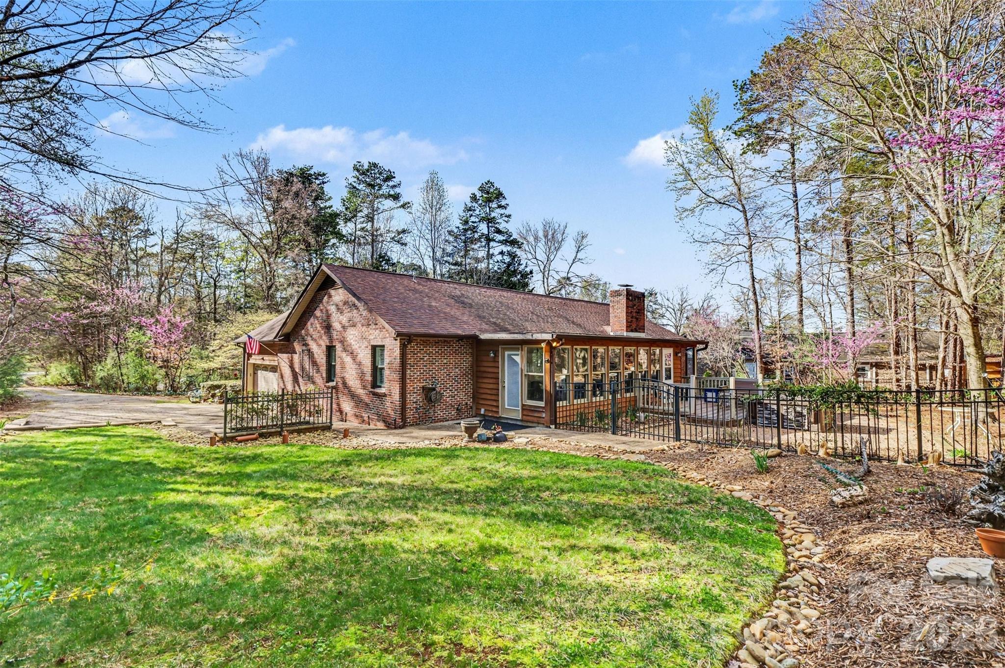 2199 Coddle Creek Highway