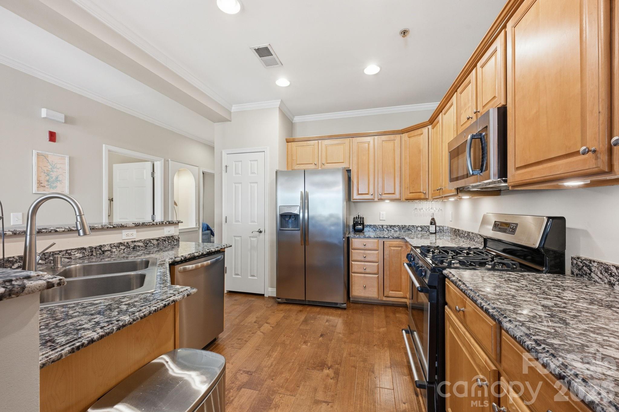 637 Williamson Road Unit: 307