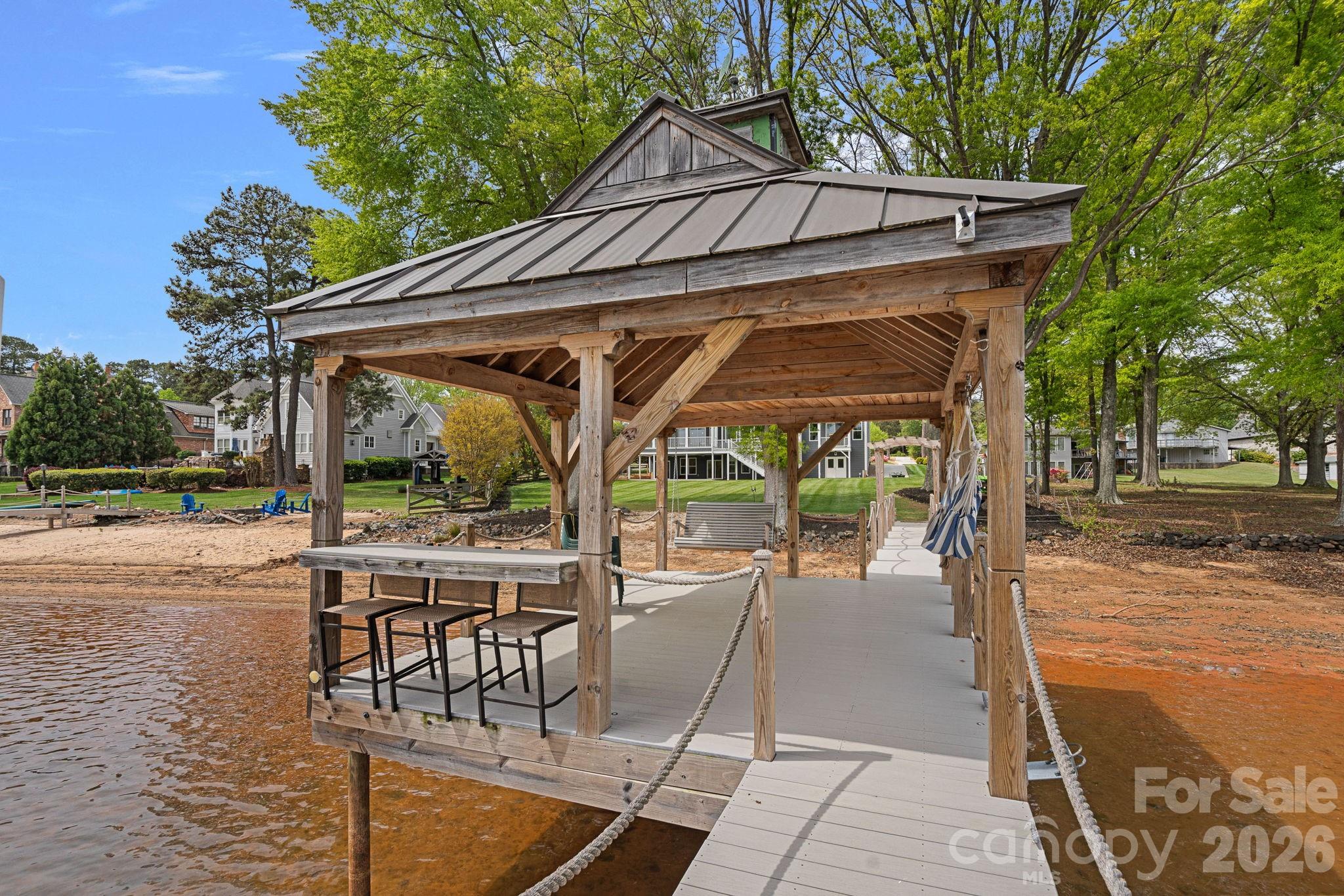 541 Isle Of Pines Road