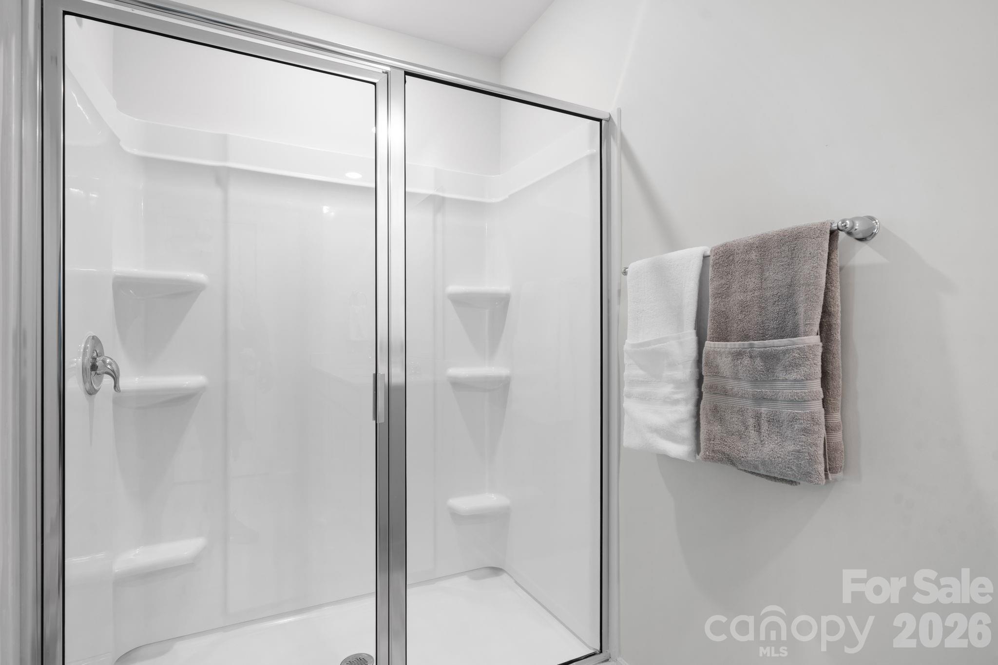 534 13th Avenue Drive NE