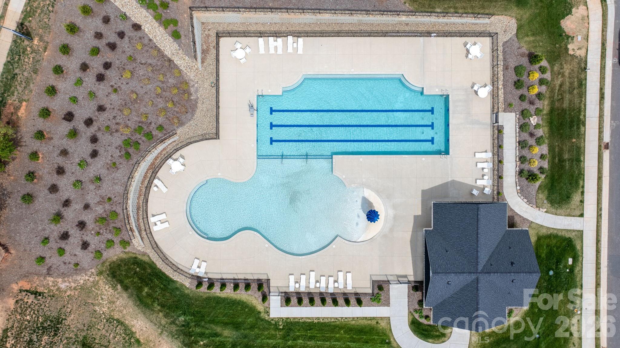 534 13th Avenue Drive NE