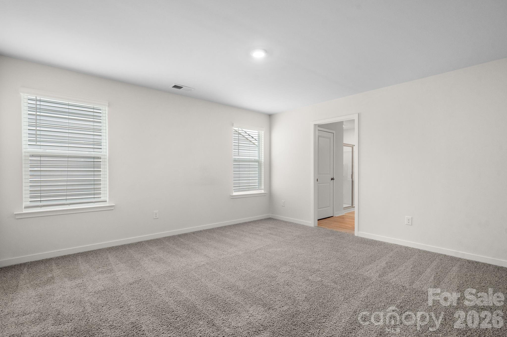 534 13th Avenue Drive NE