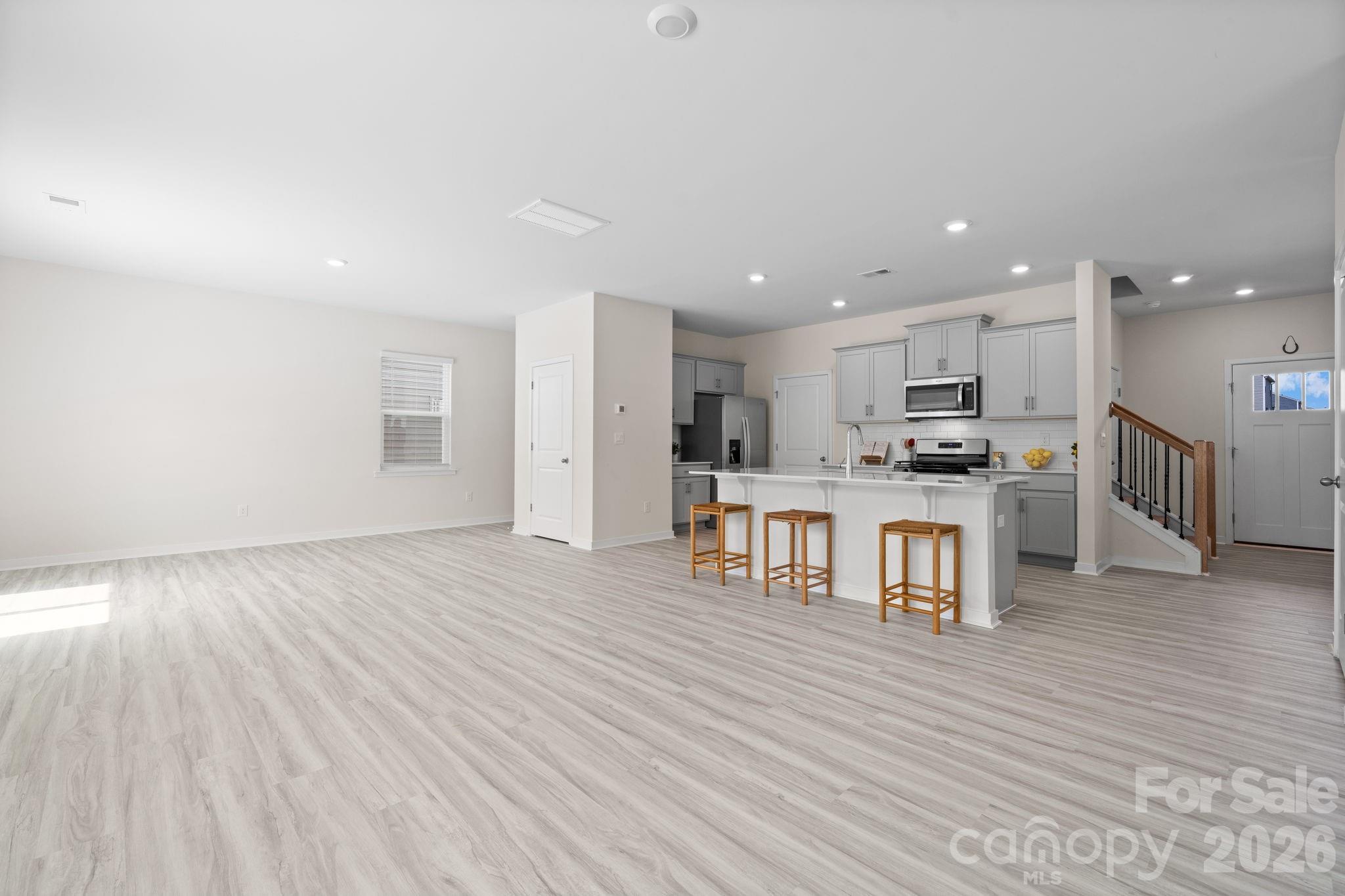 534 13th Avenue Drive NE