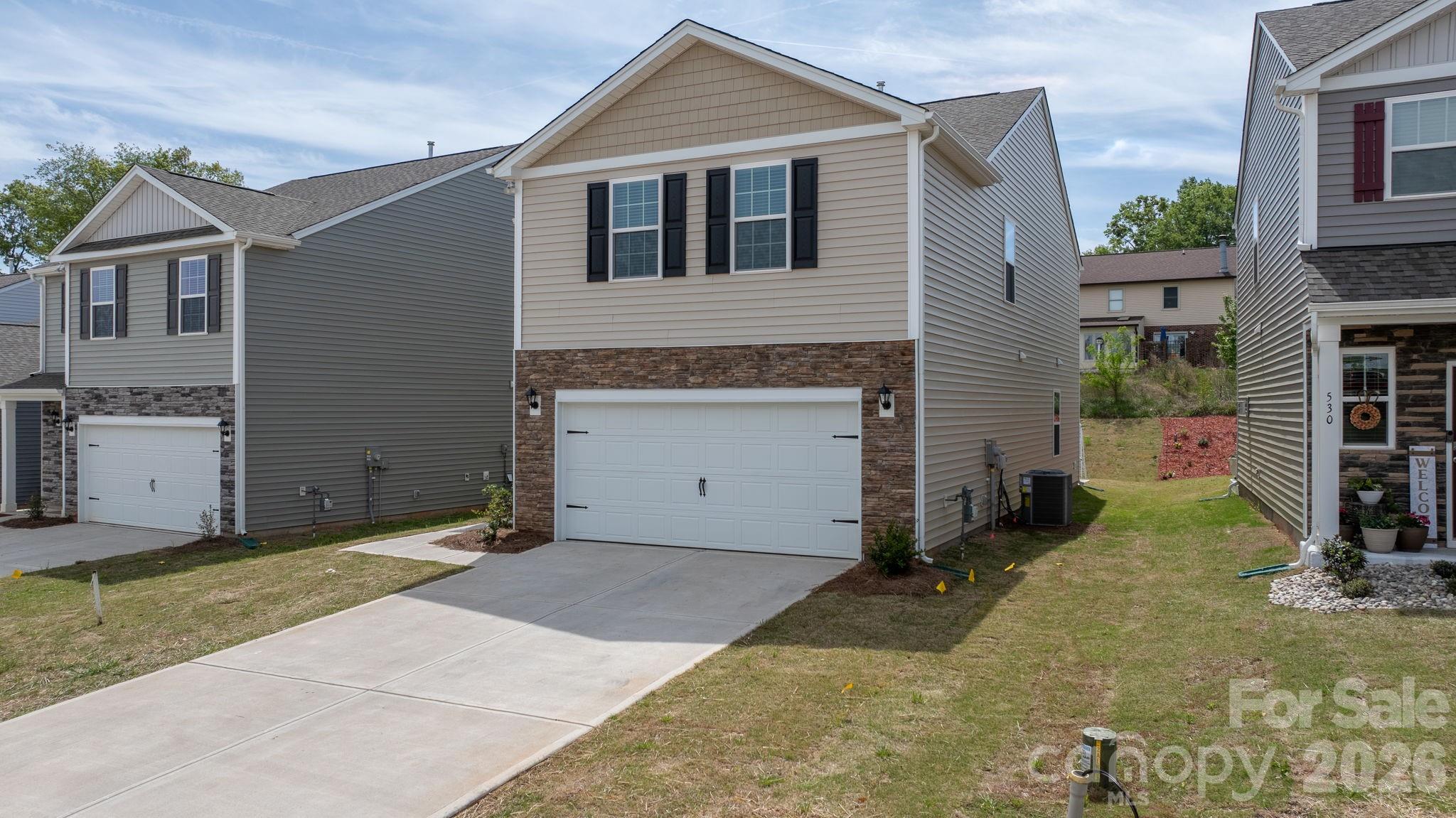 534 13th Avenue Drive NE