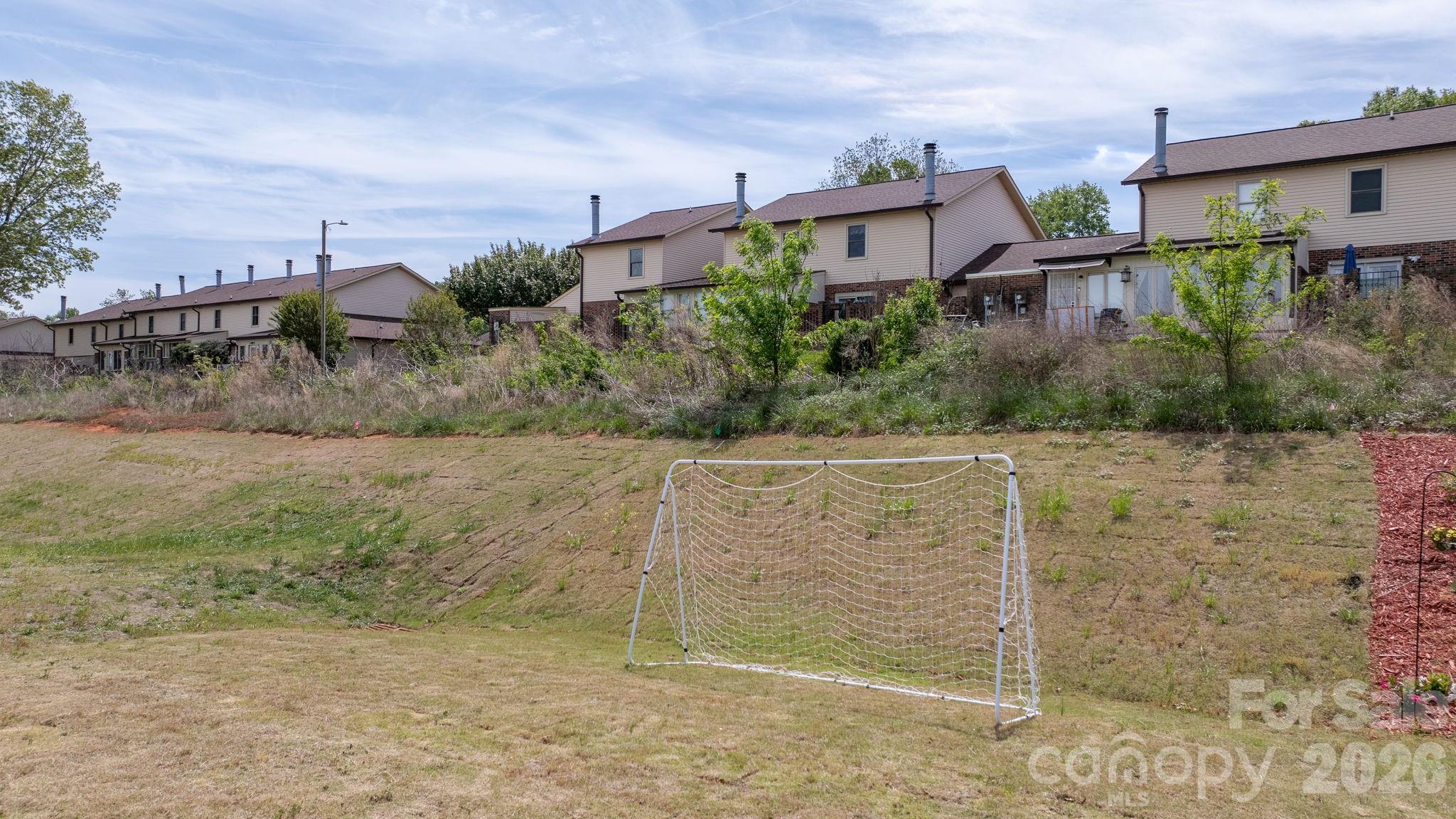 534 13th Avenue Drive NE