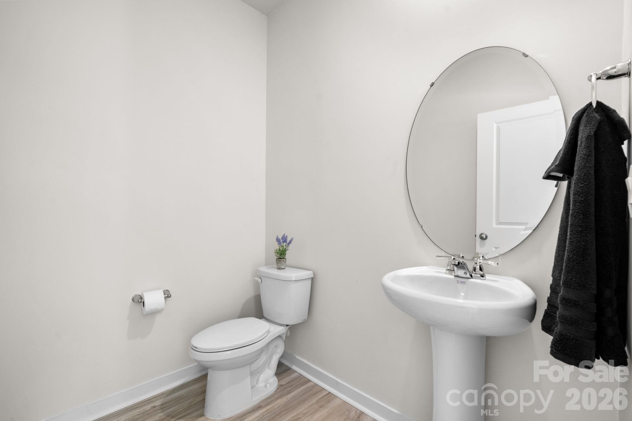 534 13th Avenue Drive NE