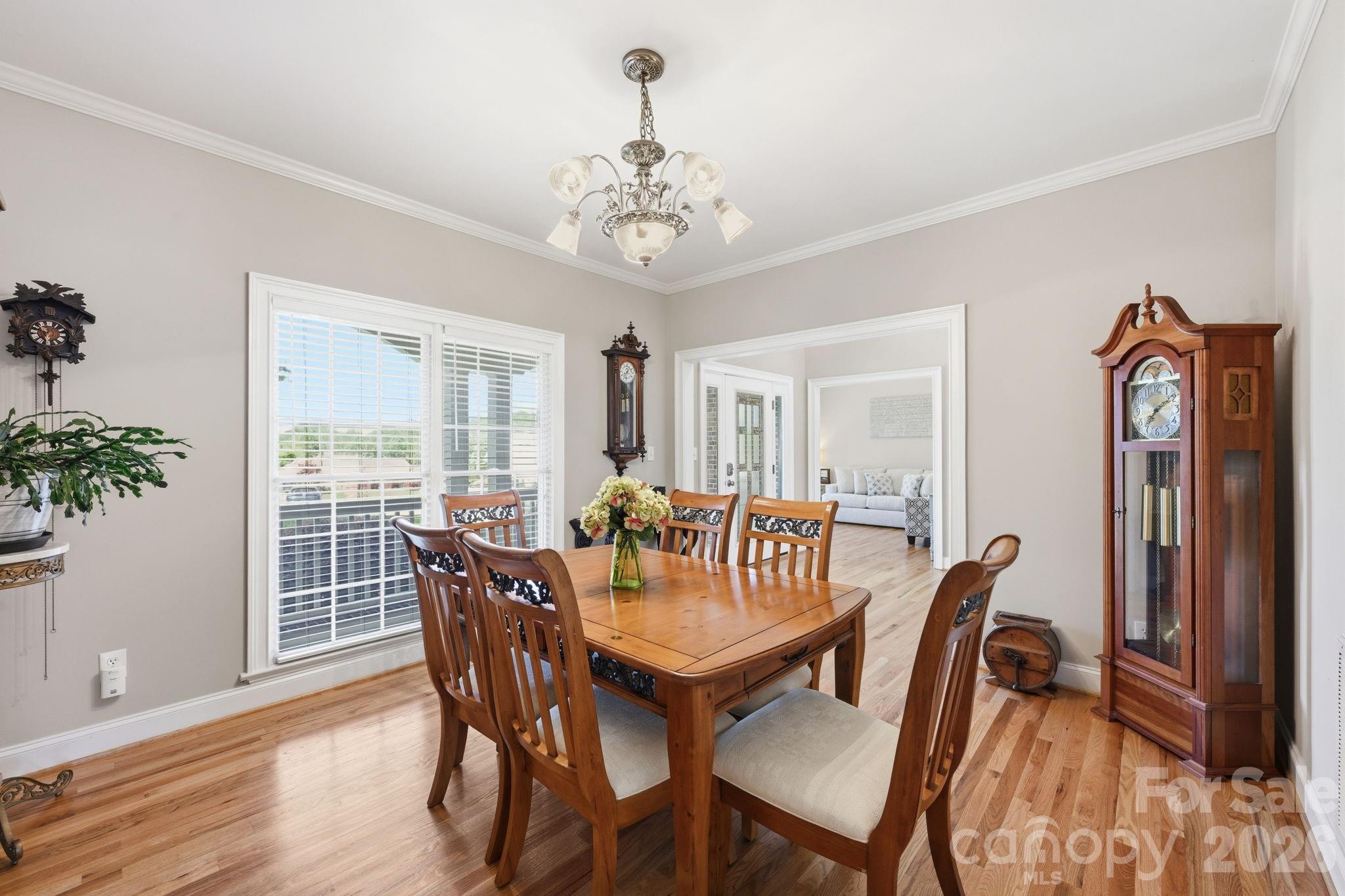 145 Bluegrass Circle