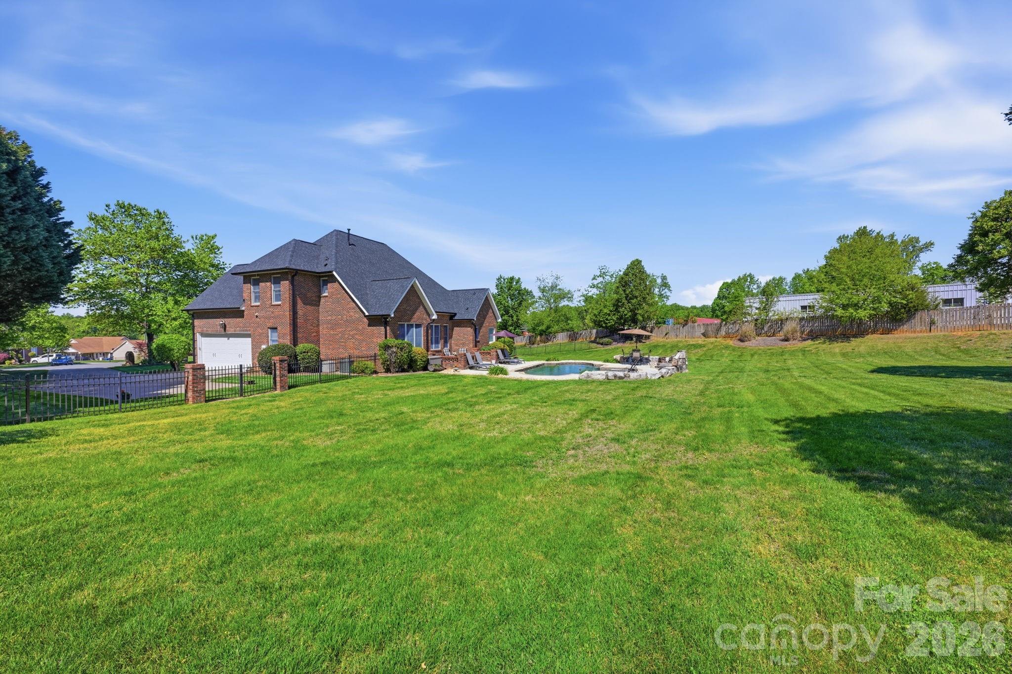 145 Bluegrass Circle