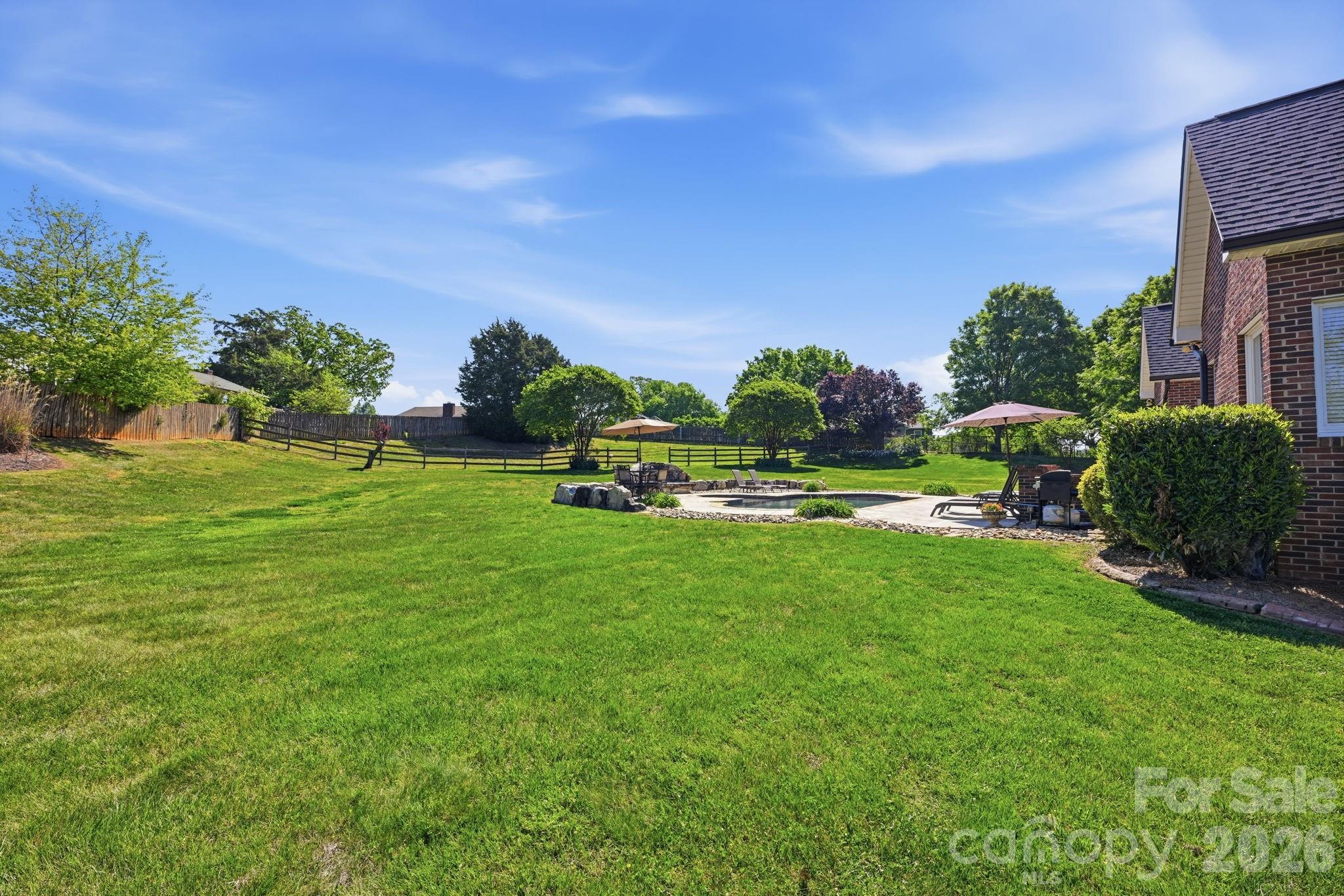 145 Bluegrass Circle