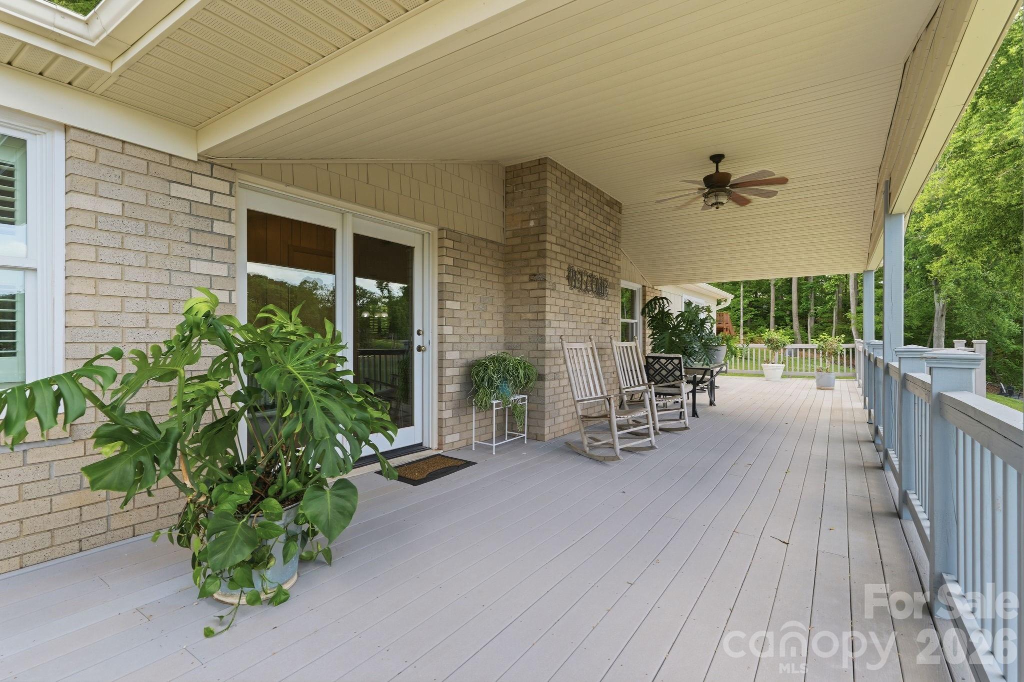 120 Shady Cove Road