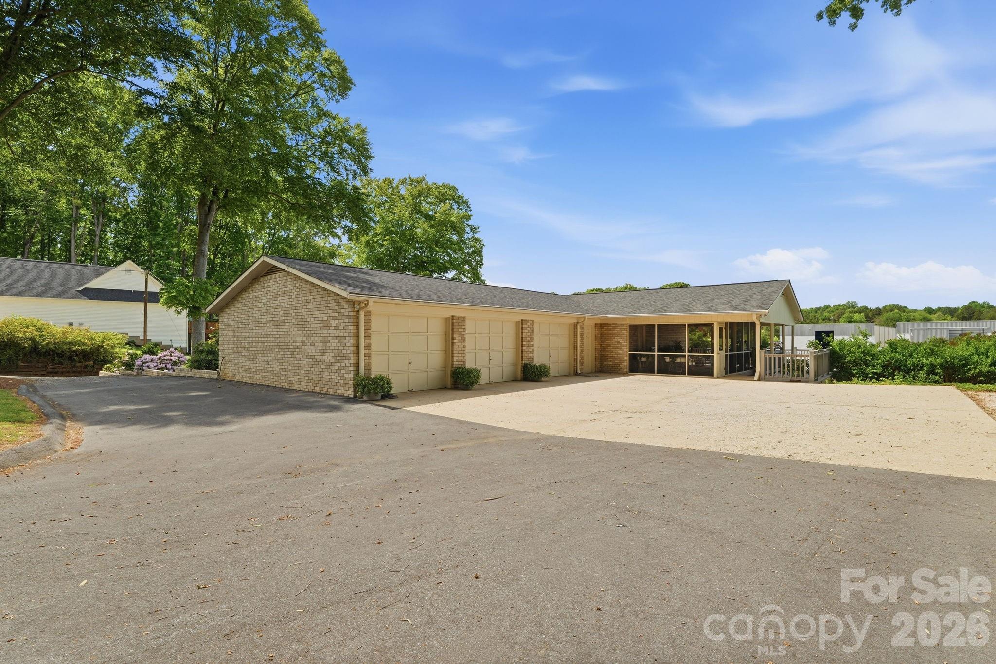 120 Shady Cove Road