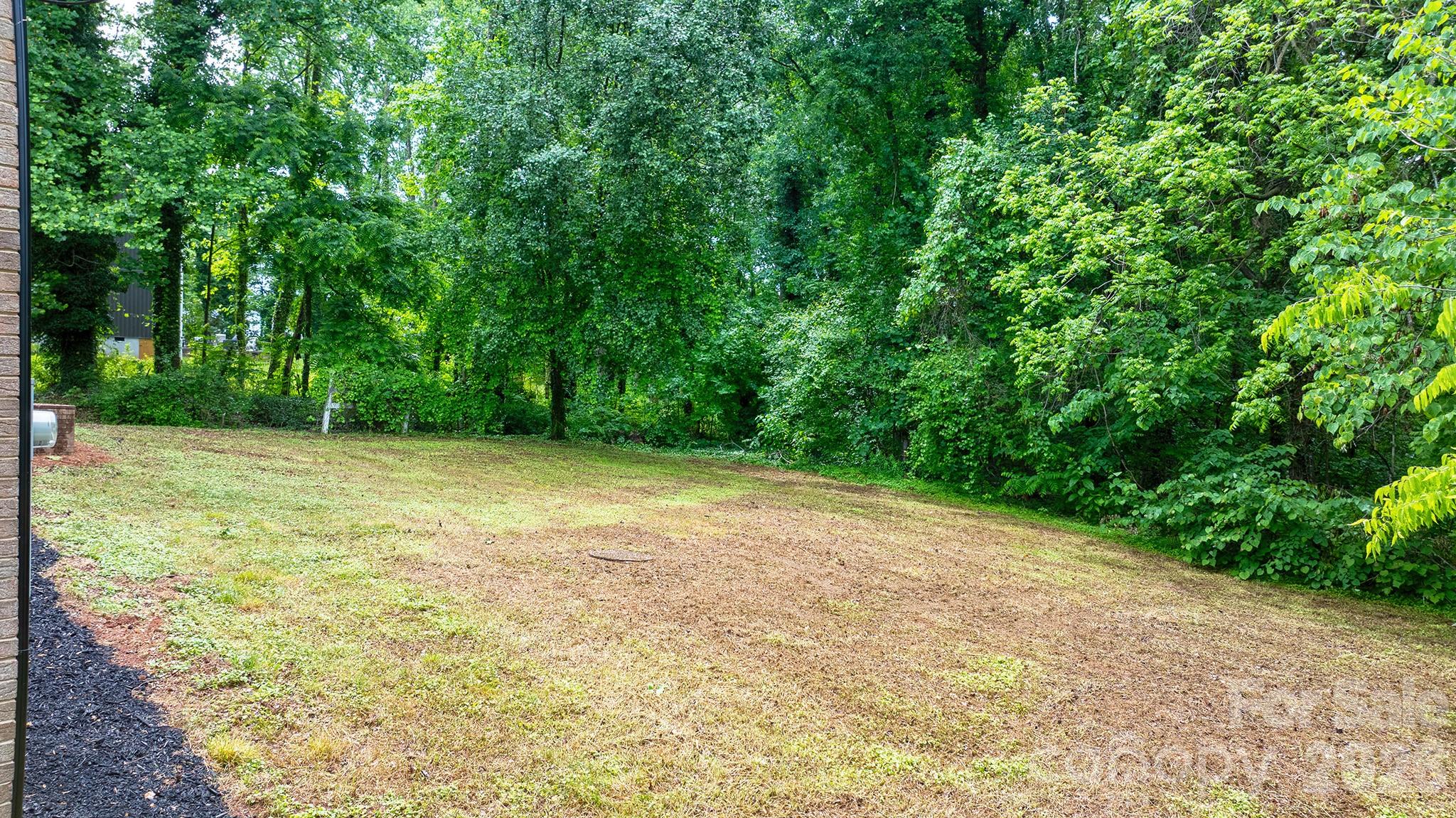 1871 Crestview Drive