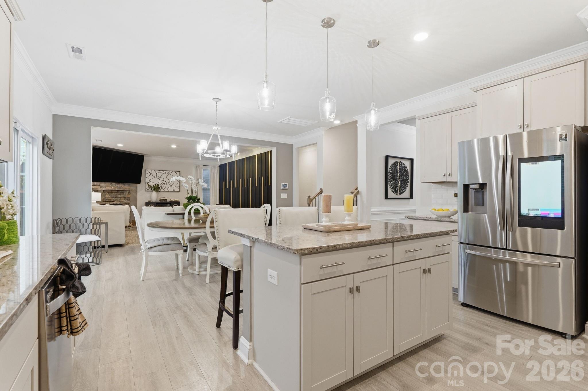 108 W Northstone Road
