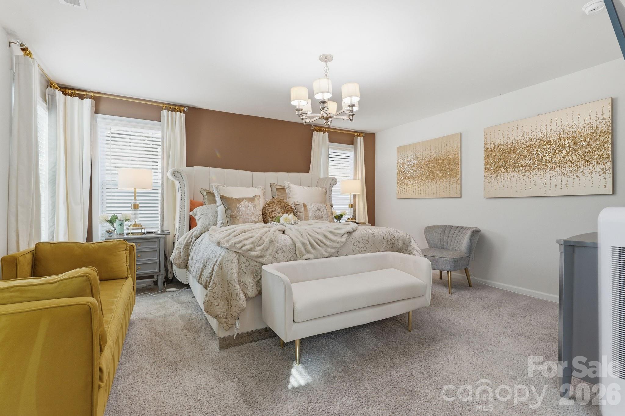 108 W Northstone Road
