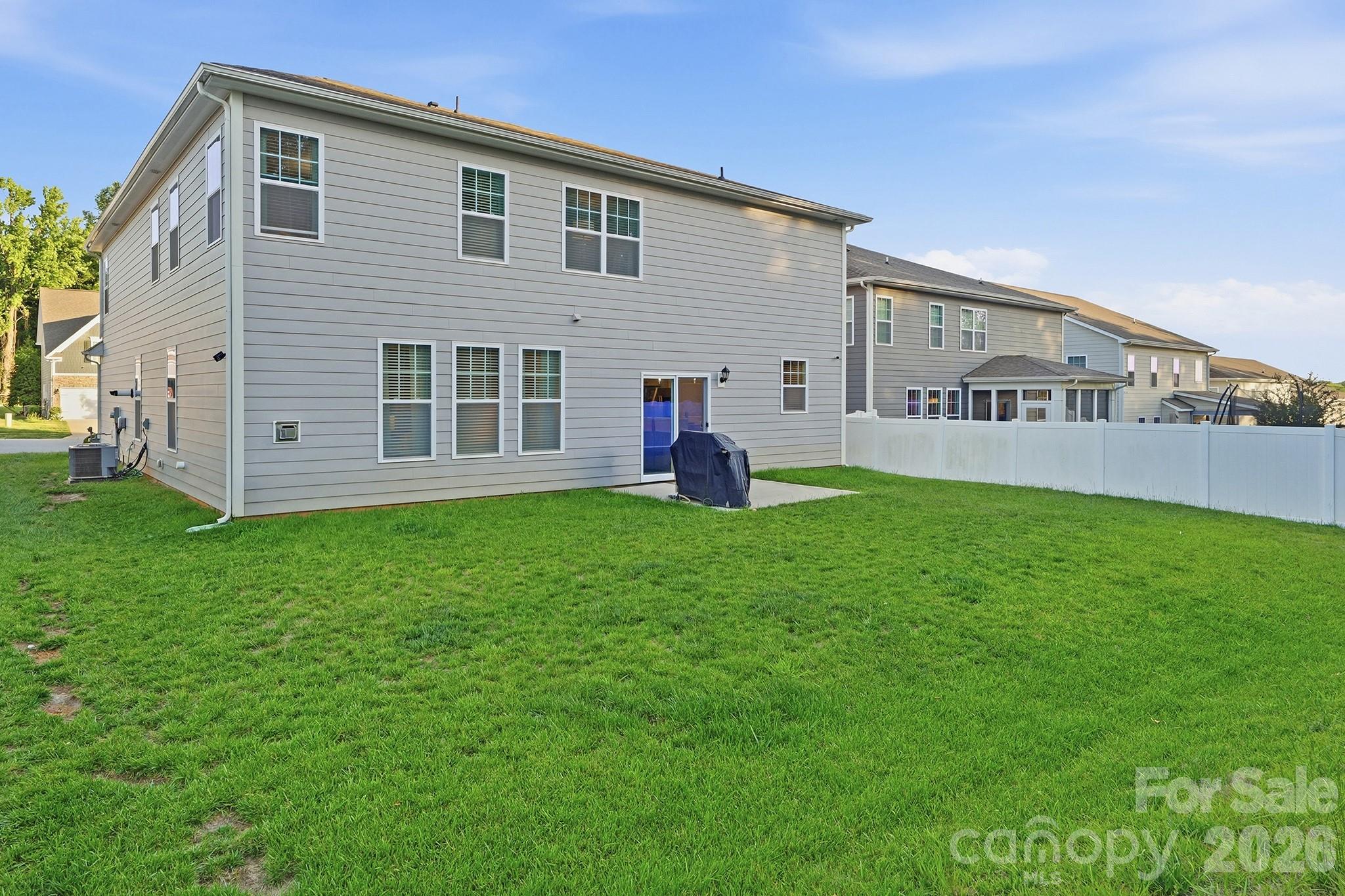 108 W Northstone Road