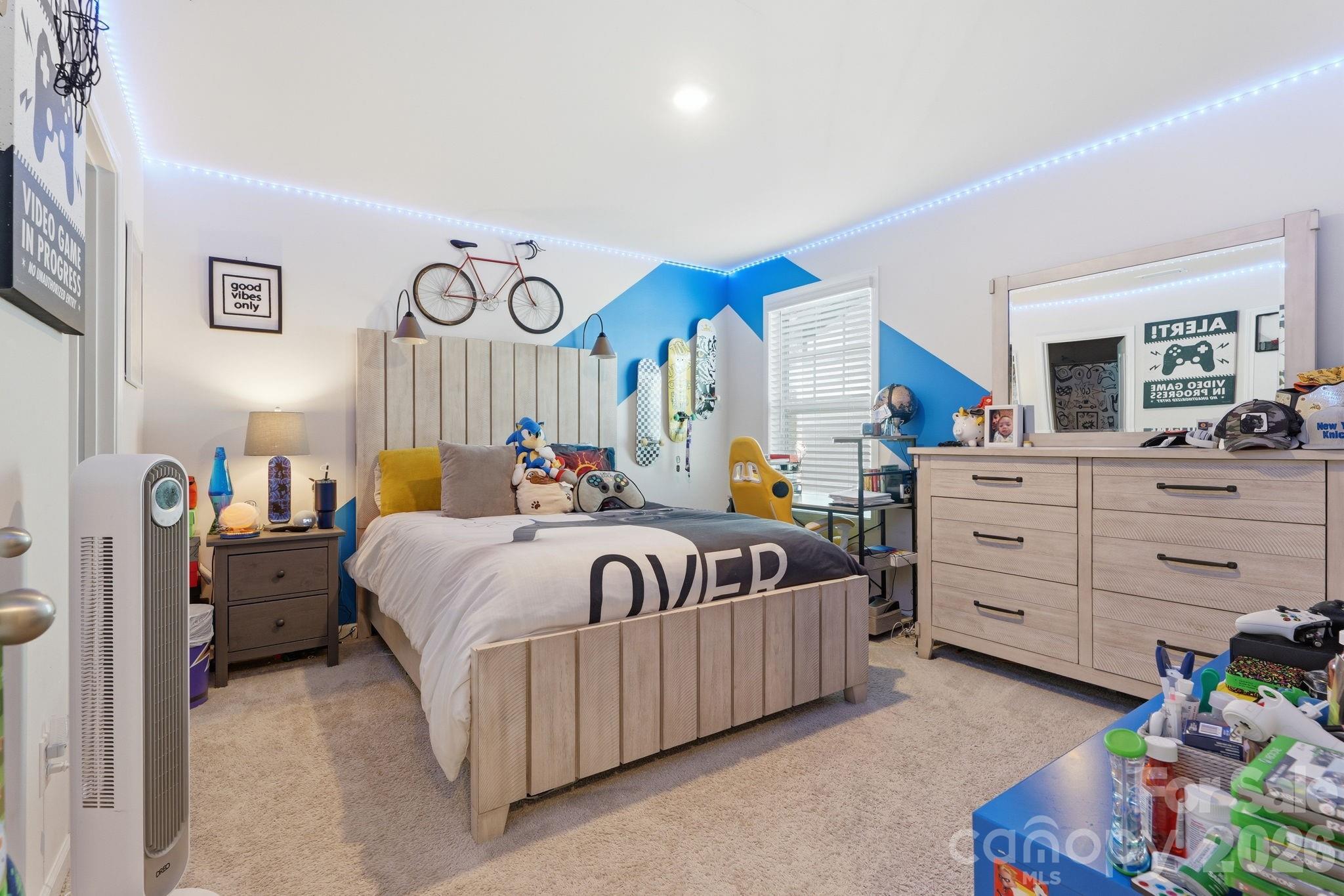 108 W Northstone Road
