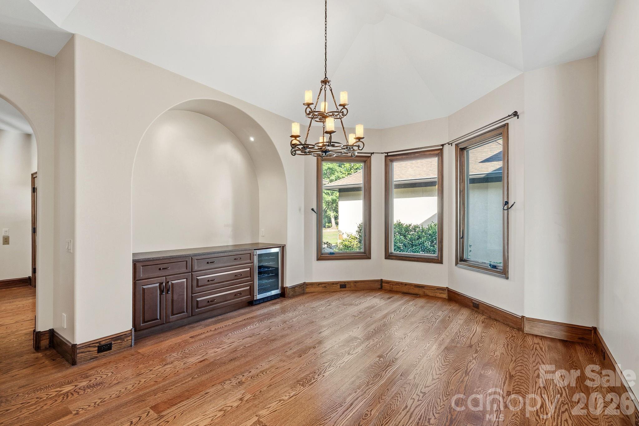 170 Fawn Lane