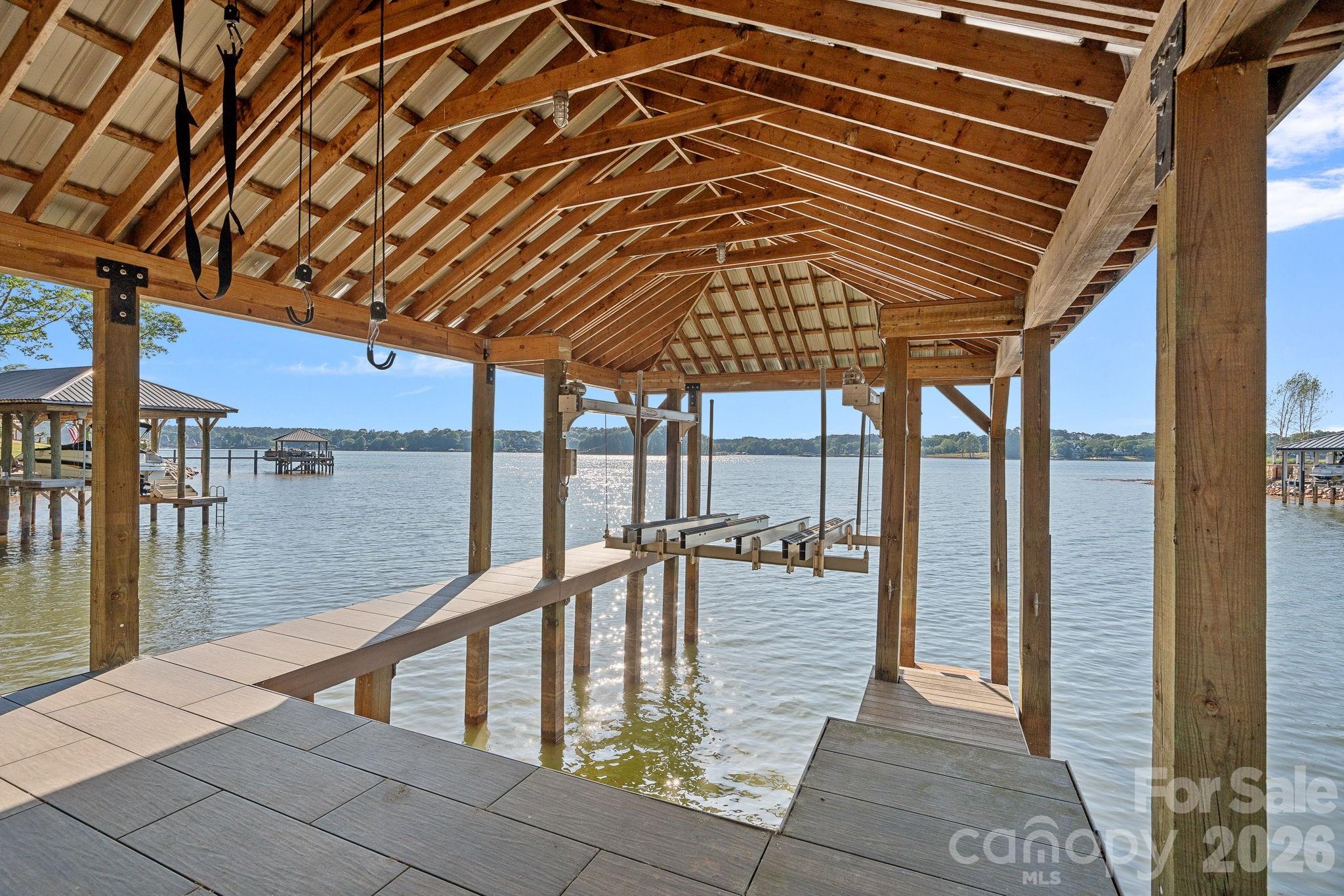 170 Fawn Lane