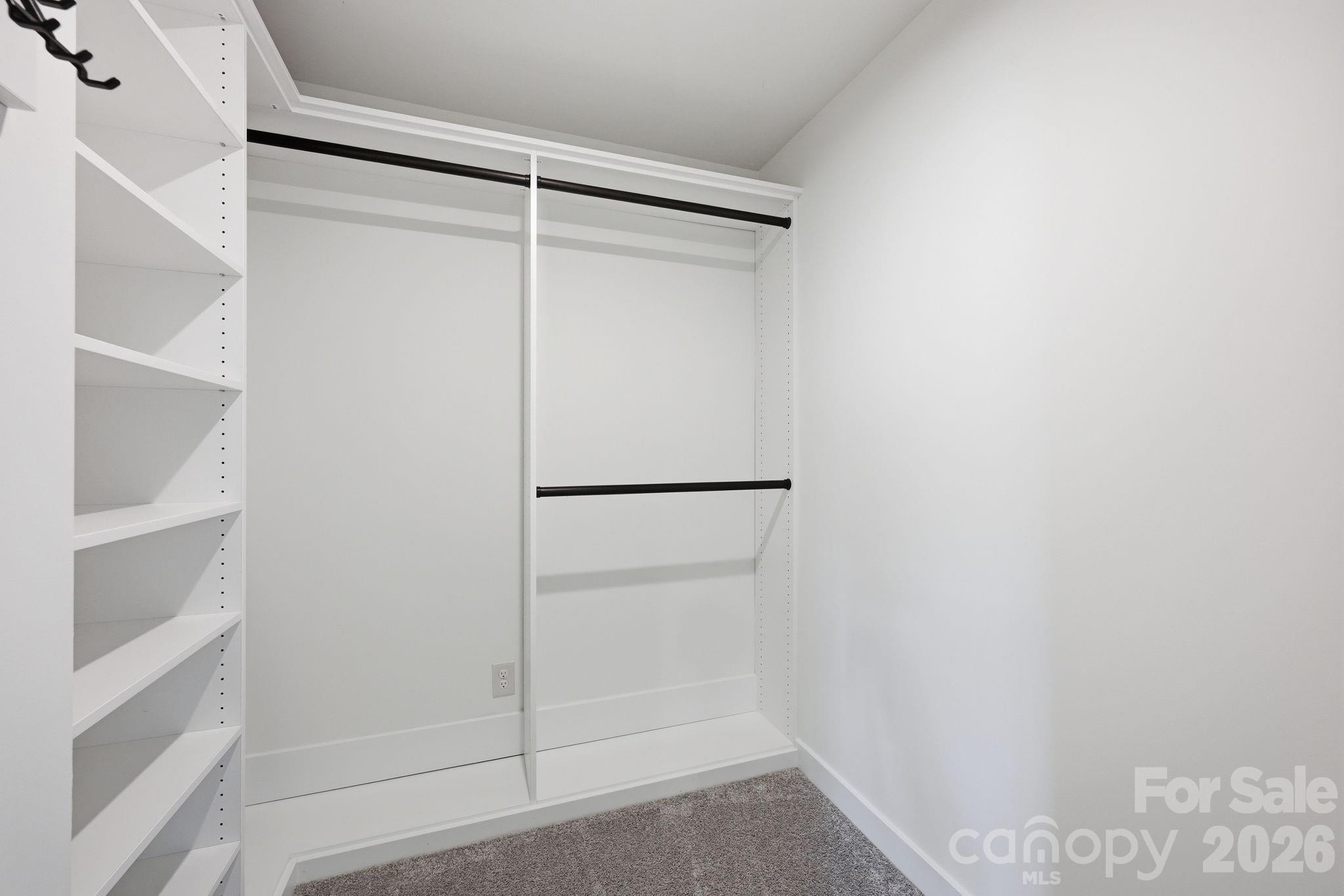 11006 Sound Road