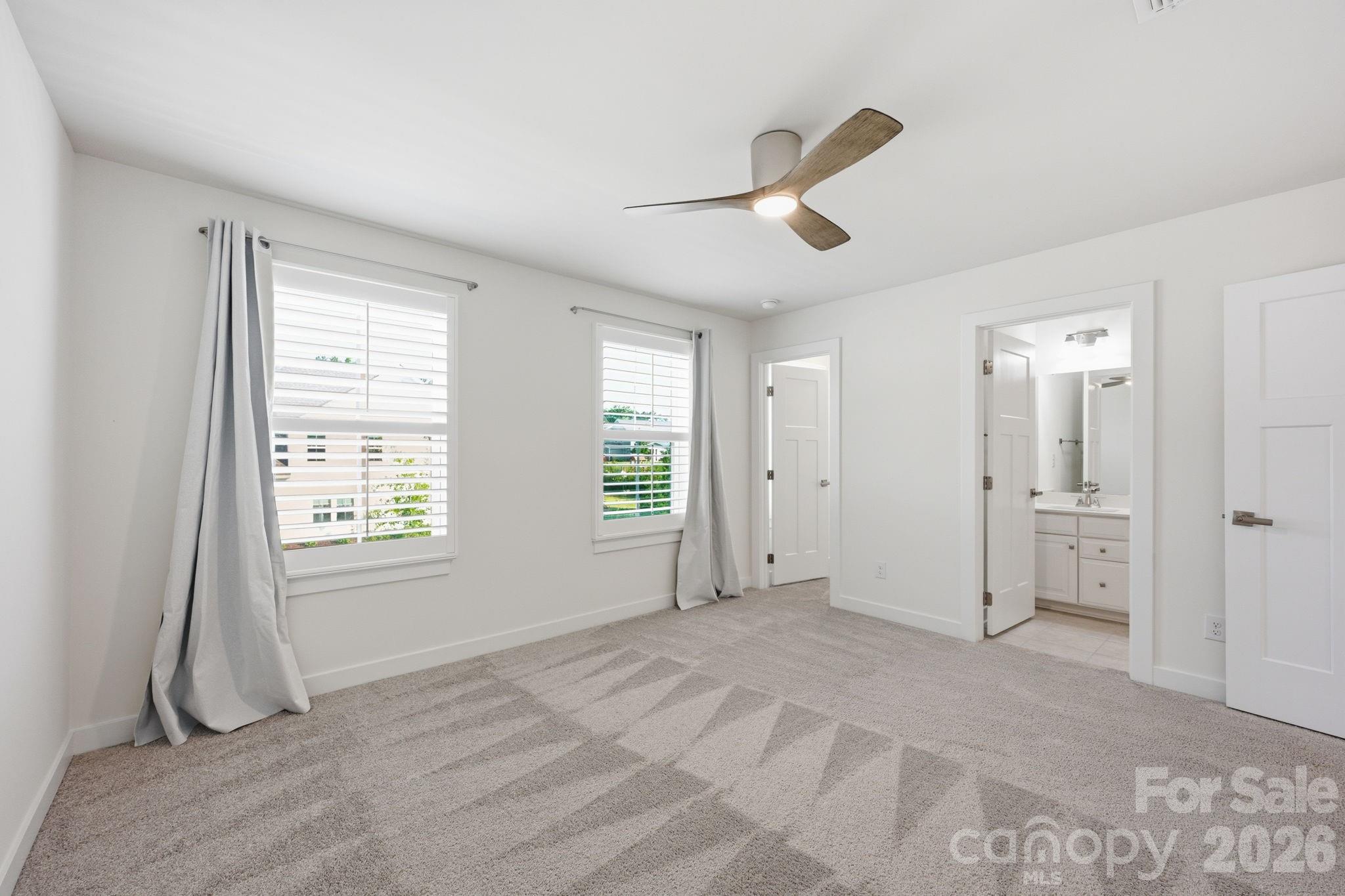 11006 Sound Road