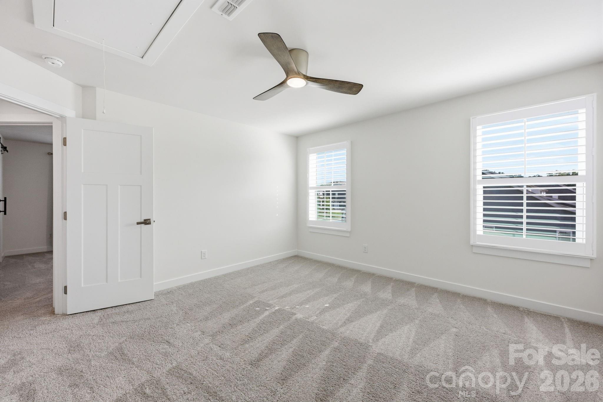 11006 Sound Road