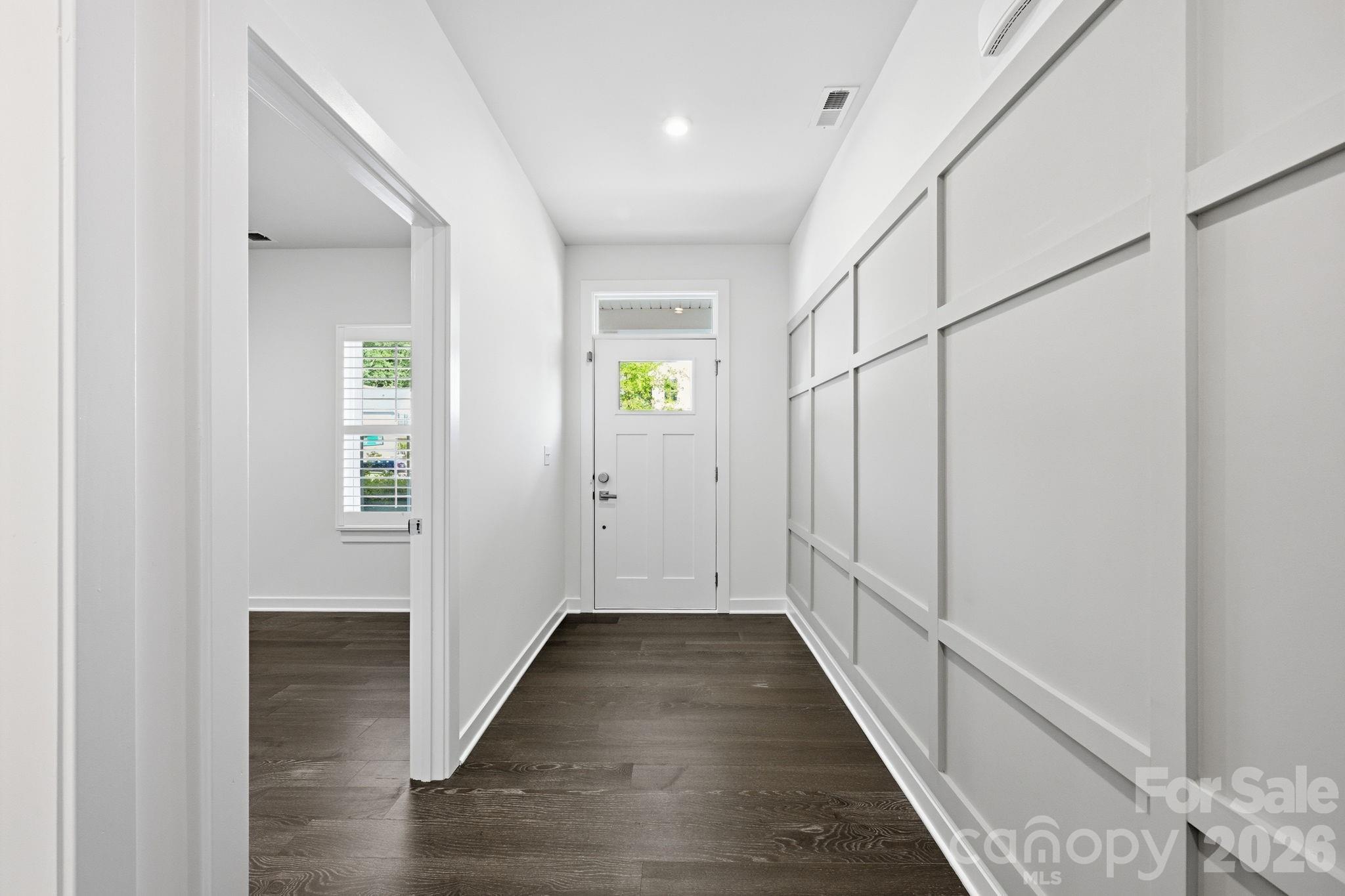 11006 Sound Road