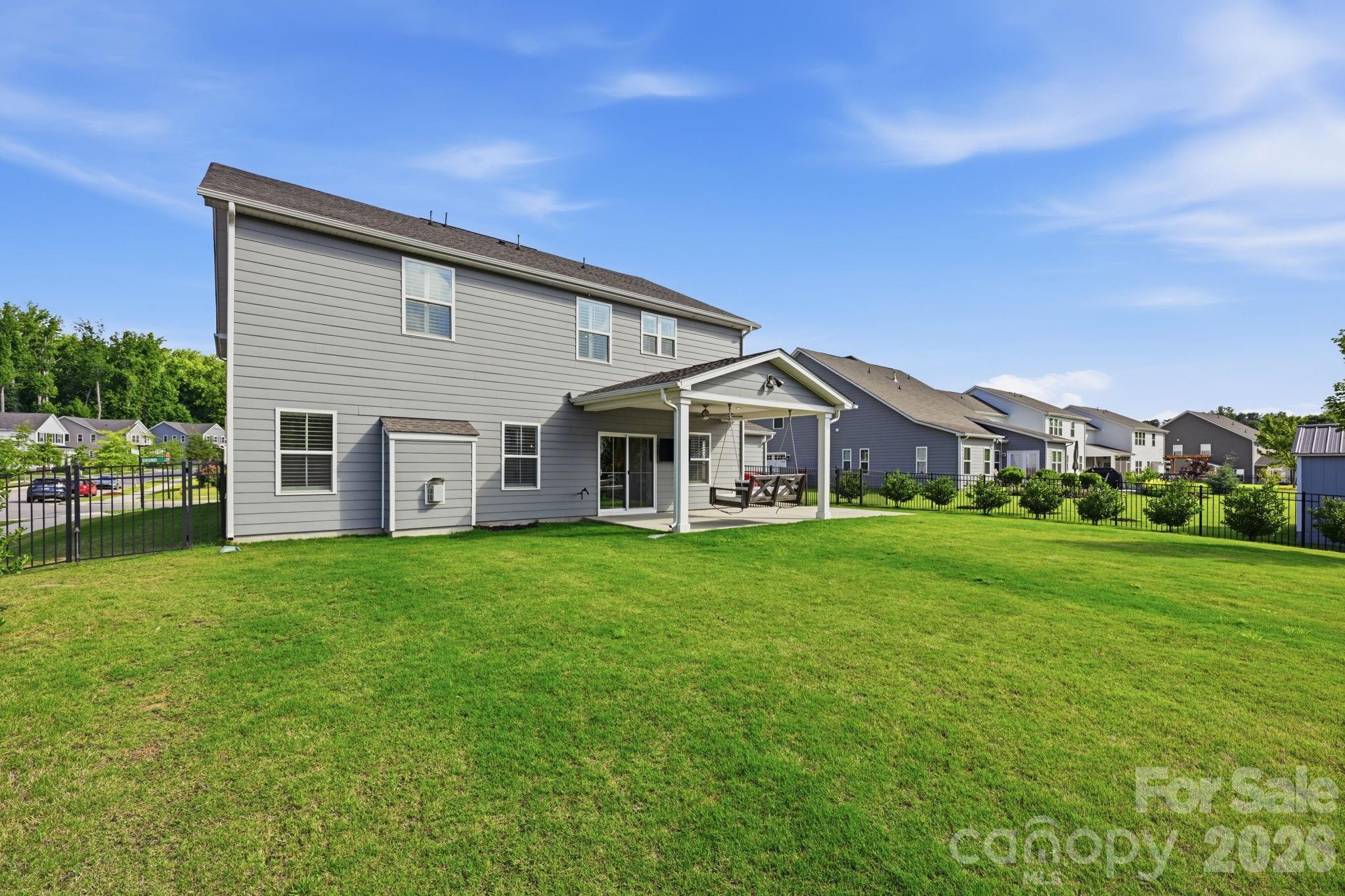 11006 Sound Road