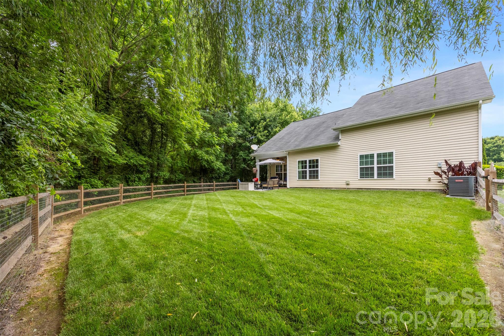 8526 Summer Serenade Drive