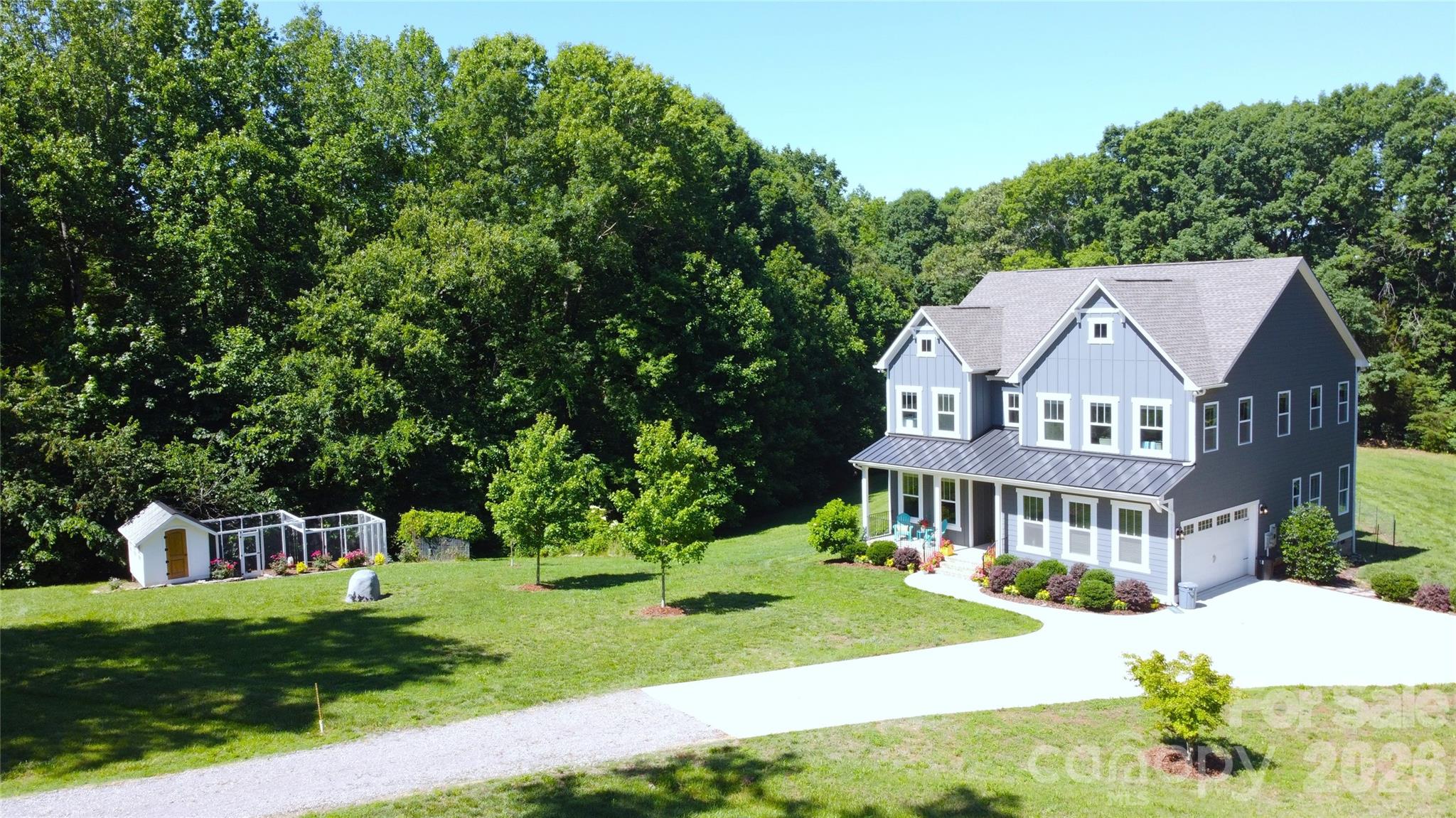 124 Lorenzo Lane