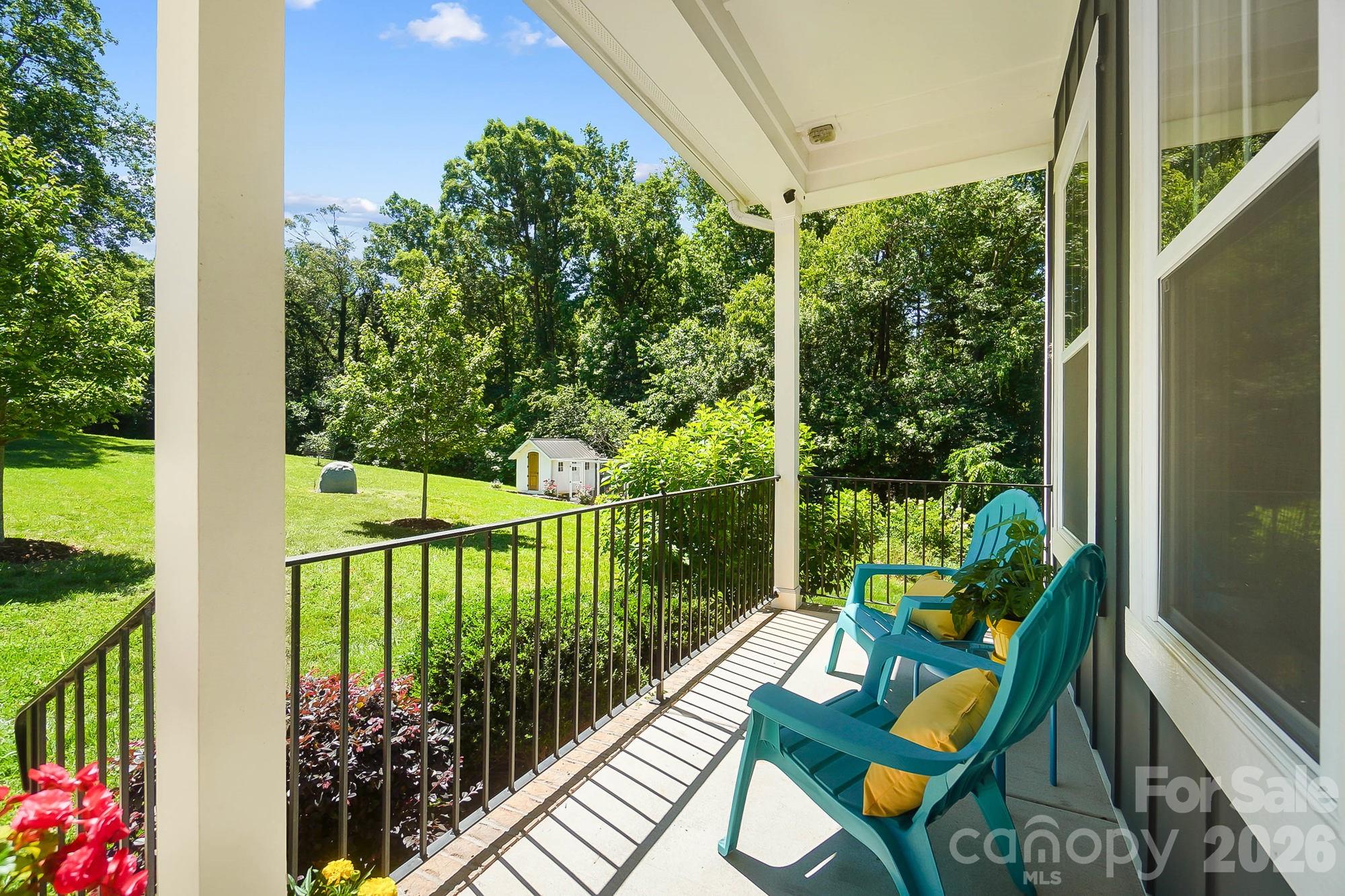 124 Lorenzo Lane