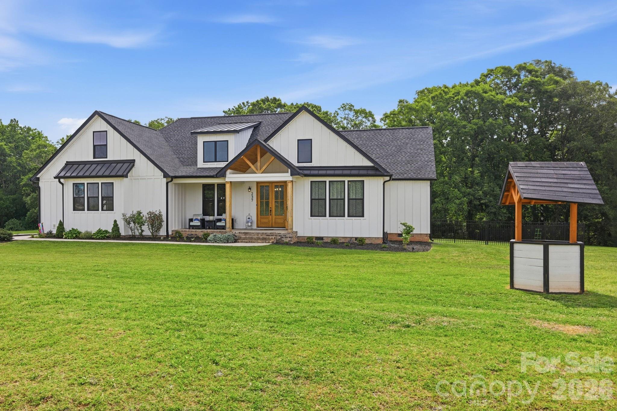 237 Triple Ponds Court