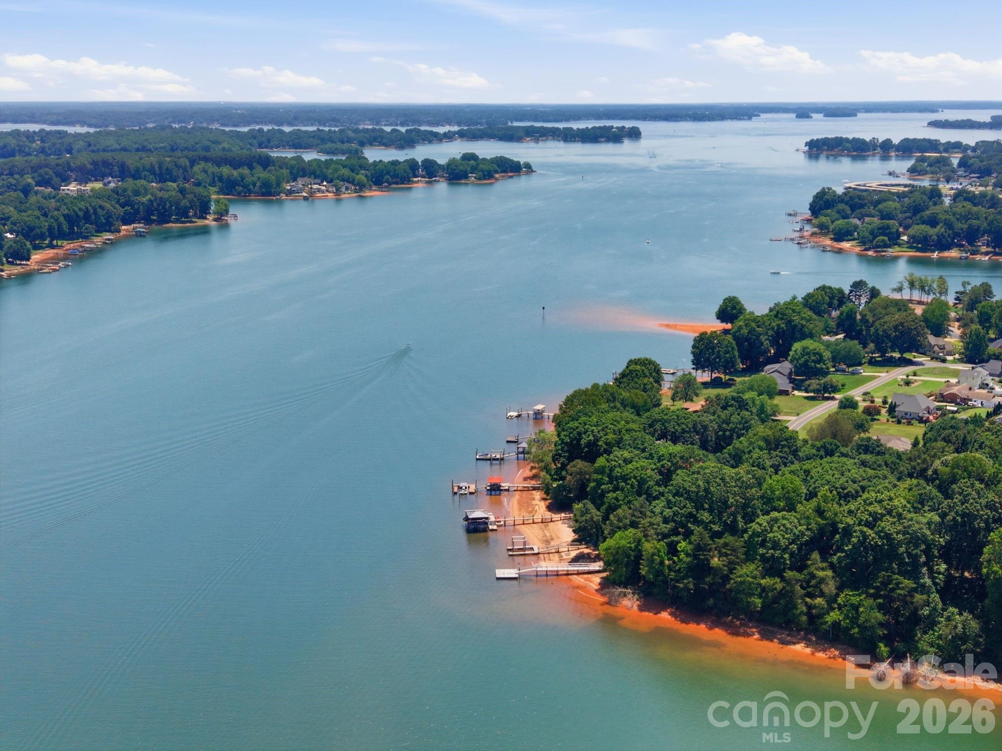 118 Broadbill Drive