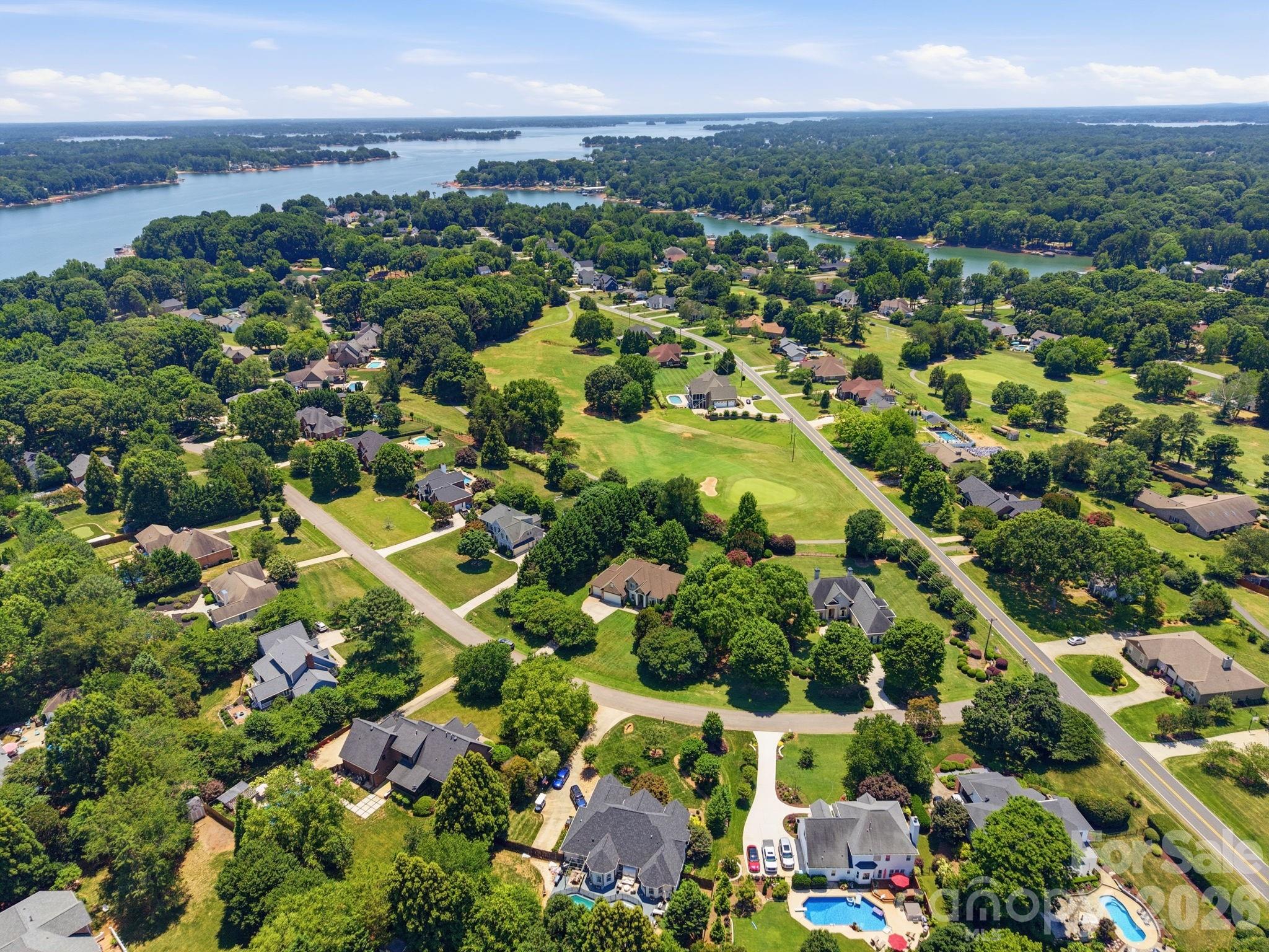 118 Broadbill Drive