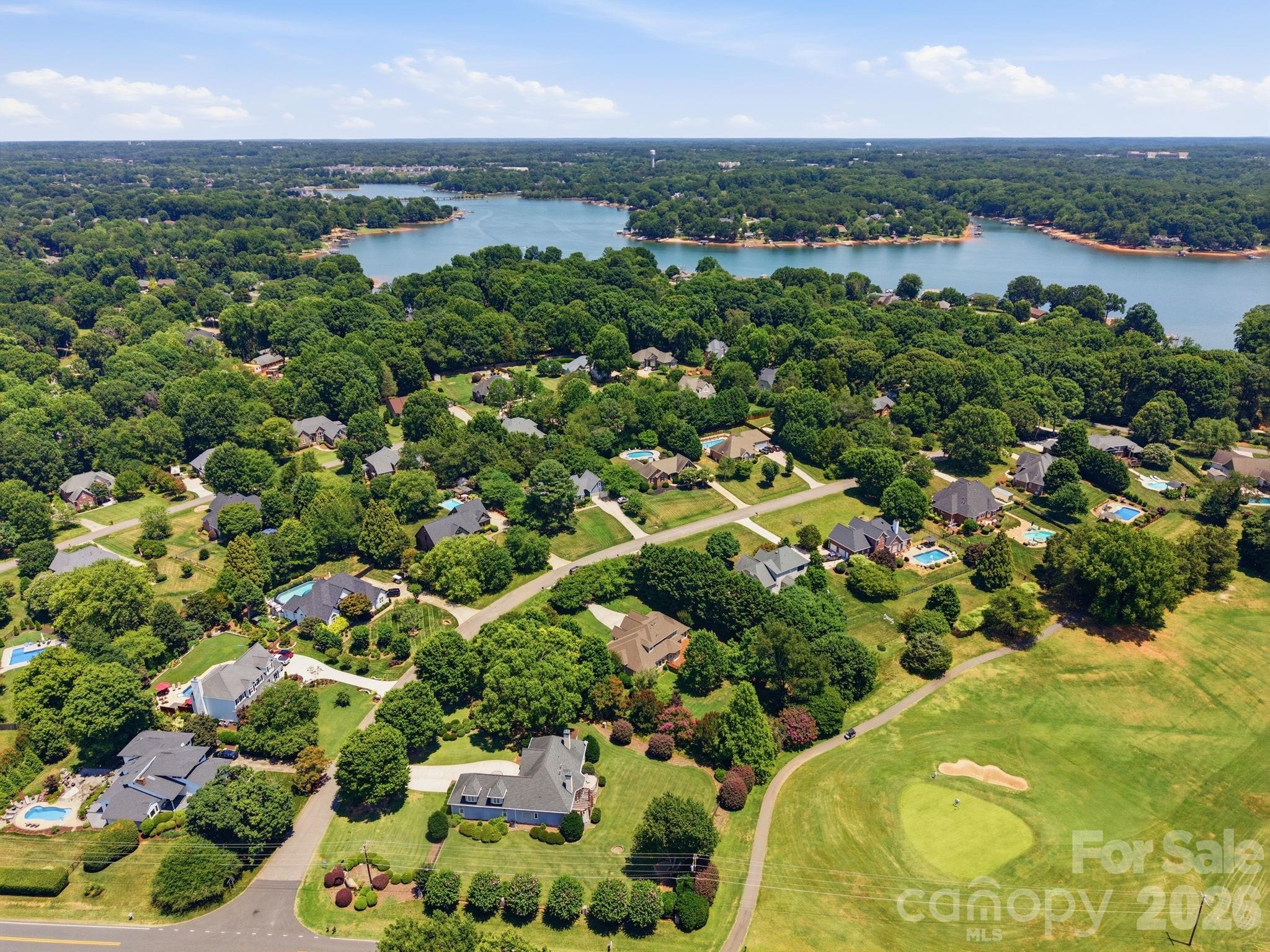 118 Broadbill Drive