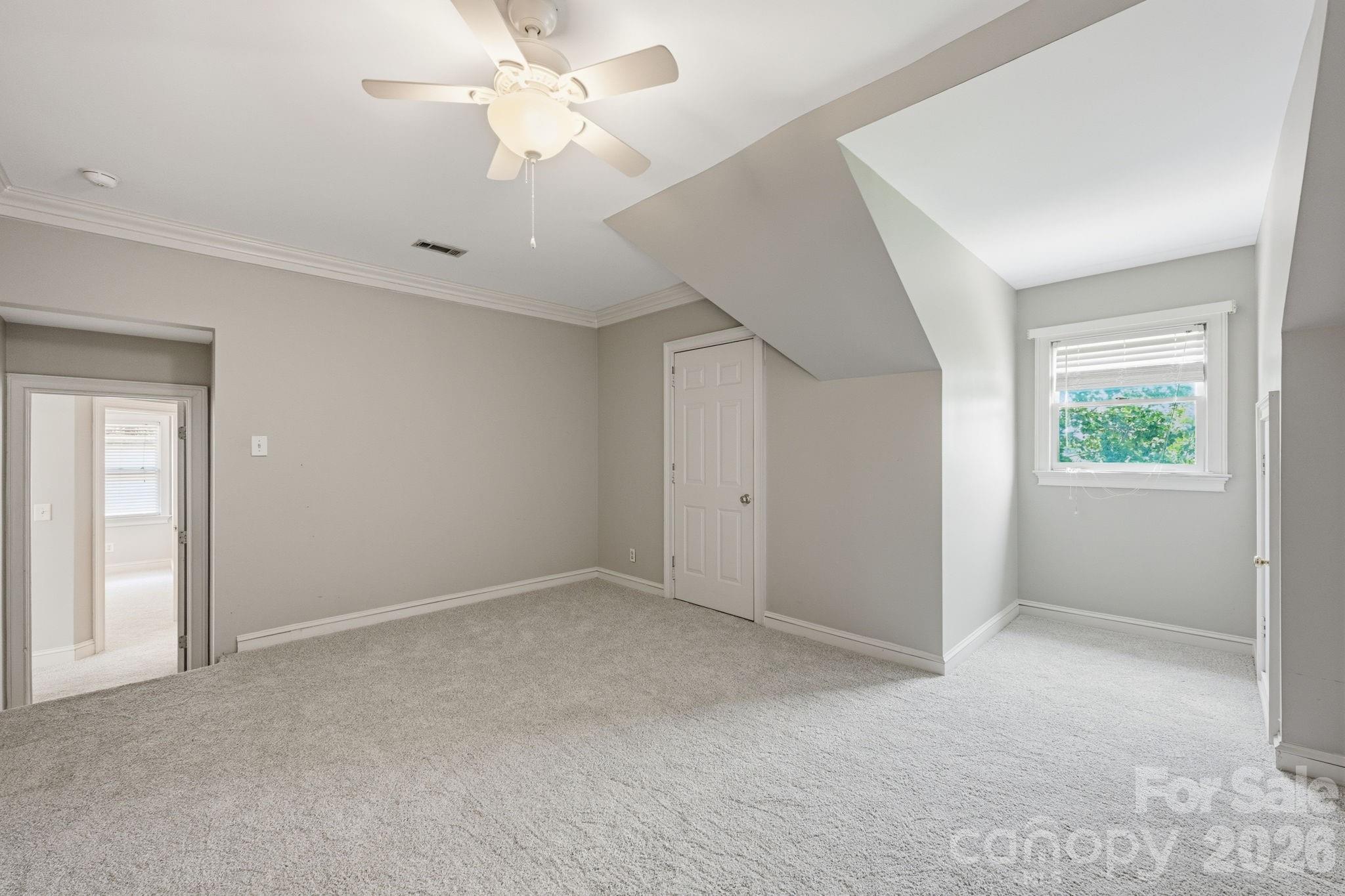 118 Broadbill Drive